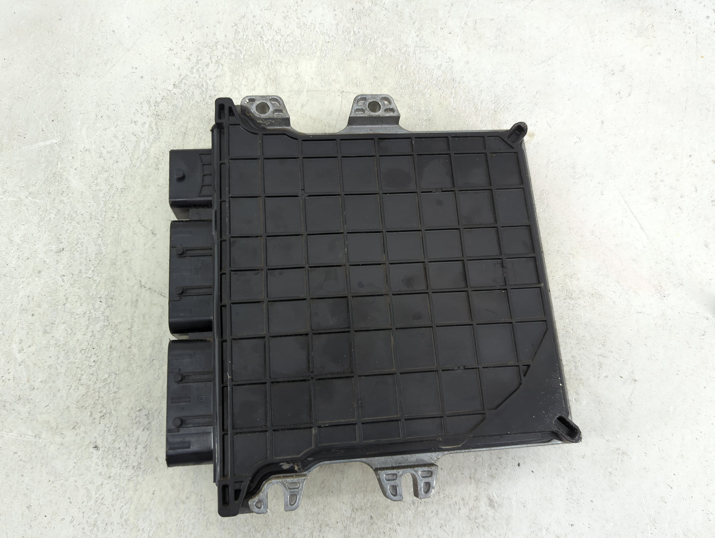 2017 Nissan Pathfinder PCM Engine Control Computer ECU ECM PCU OEM P/N:NEC018-069 BED403-3 Fits OEM Used Auto Parts - Oemuse
