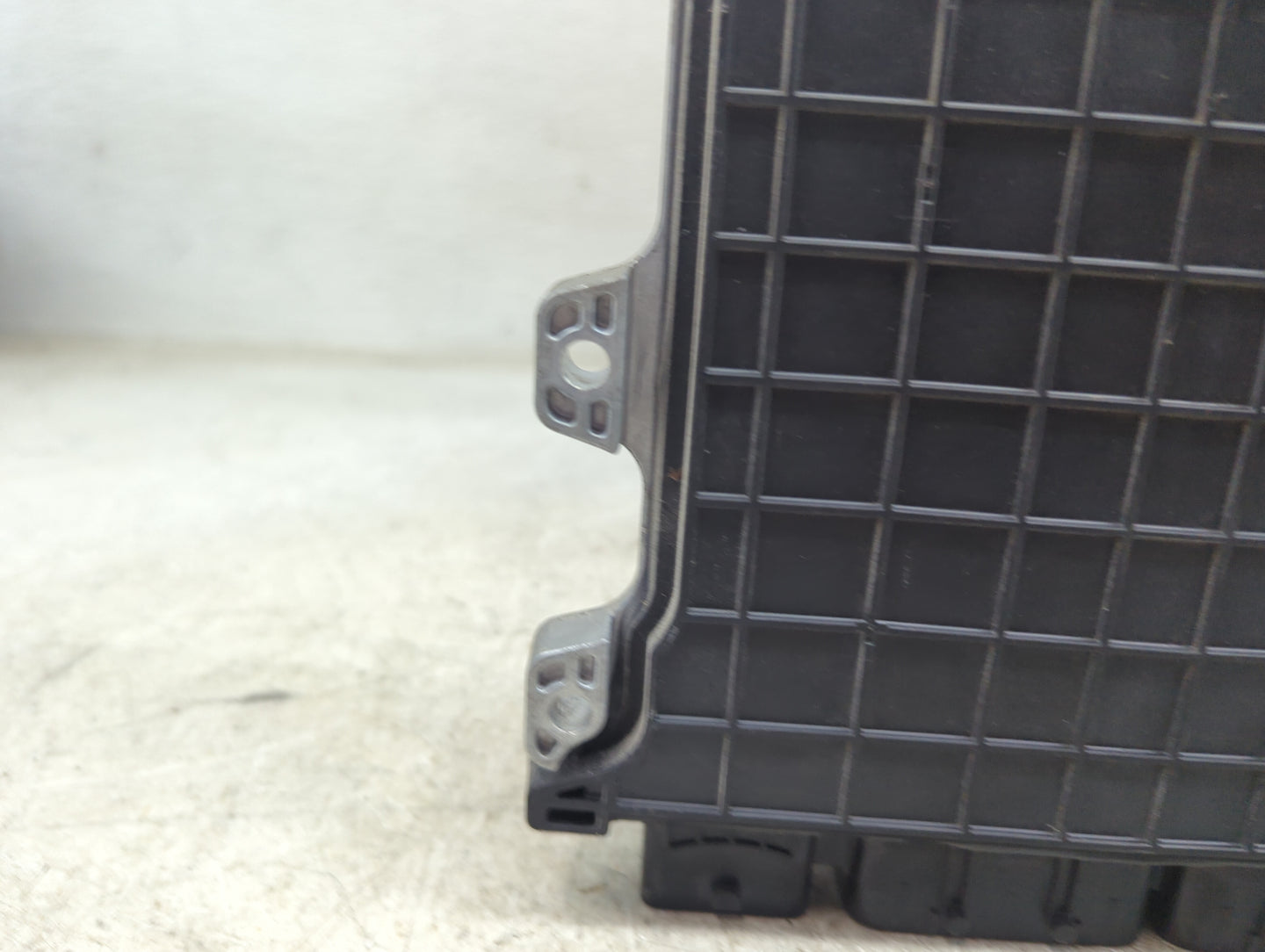2017 Nissan Pathfinder PCM Engine Control Computer ECU ECM PCU OEM P/N:NEC028-063 BED403-300 A1 Fits OEM Used Auto Parts - O