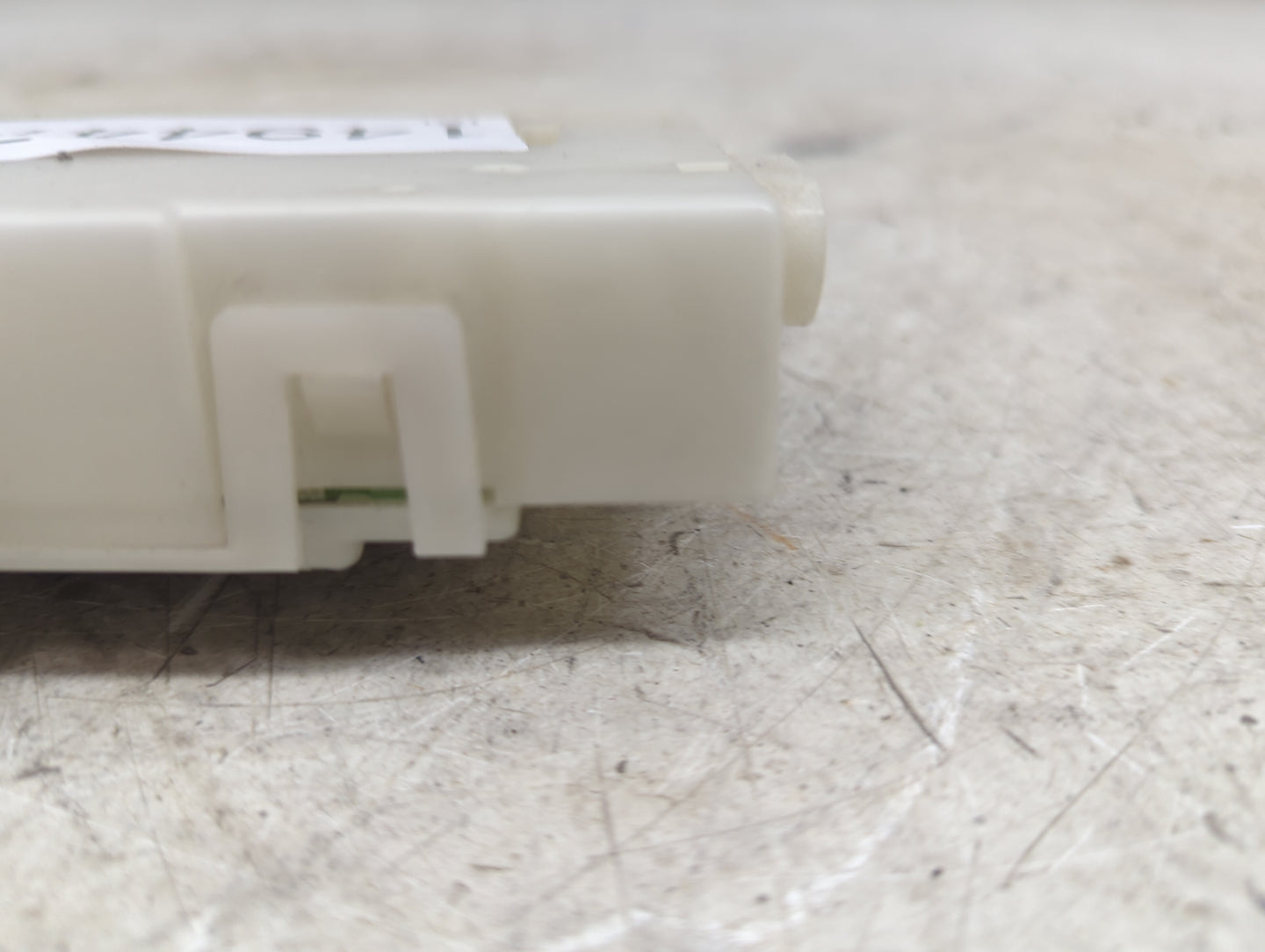 2017-2017 Nissan Pathfinder Temperature Control Module 27760 9pj6a 1494474 - Oemusedautoparts1.com