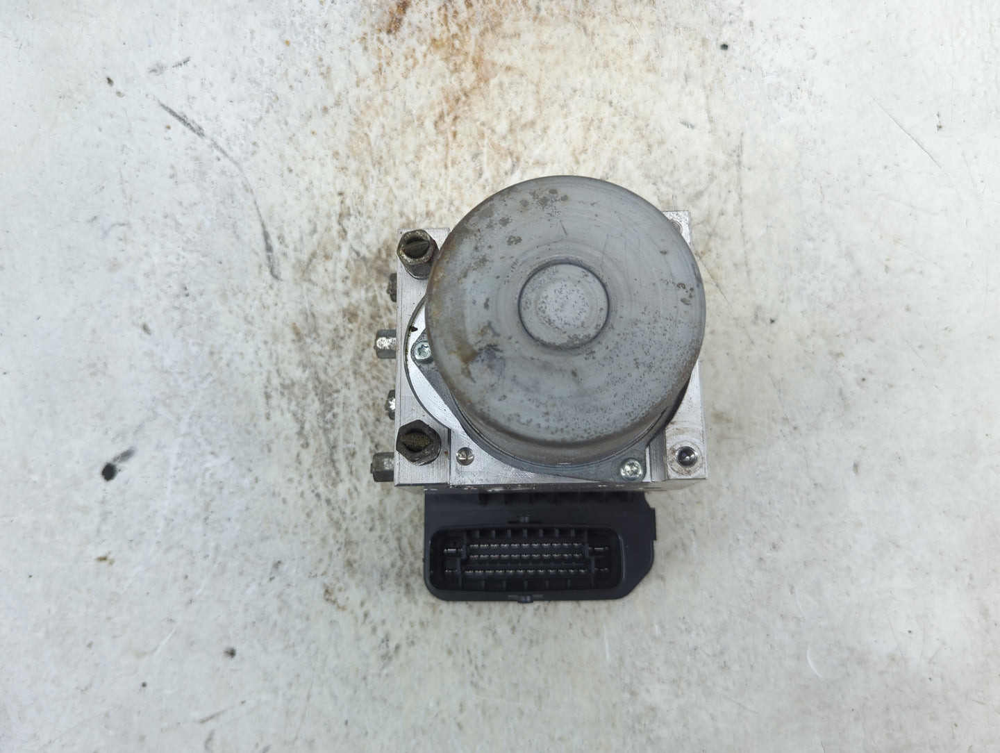2017 Nissan Pathfinder ABS Pump Control Module Replacement P/N:476605100 1160305100 Fits OEM Used Auto Parts - Oemusedautopa
