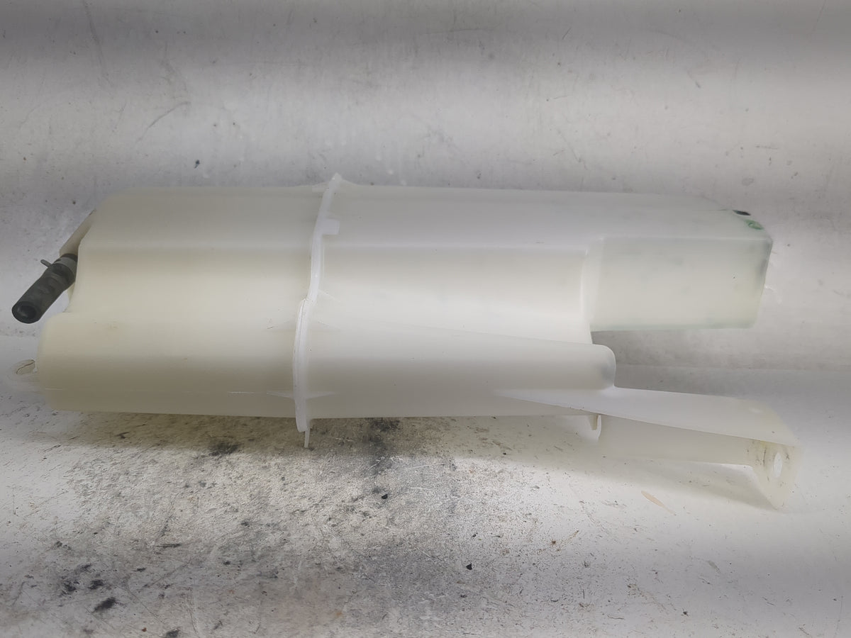 2013 Nissan Pathfinder Radiator Coolant Overflow Expansion Tank Bottle 1497966 - Oemusedautoparts1.com