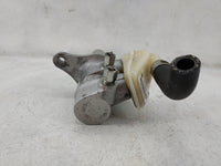 2013-2020 Nissan Pathfinder Brake Master Cylinder 1499100 - Oemusedautoparts1.com