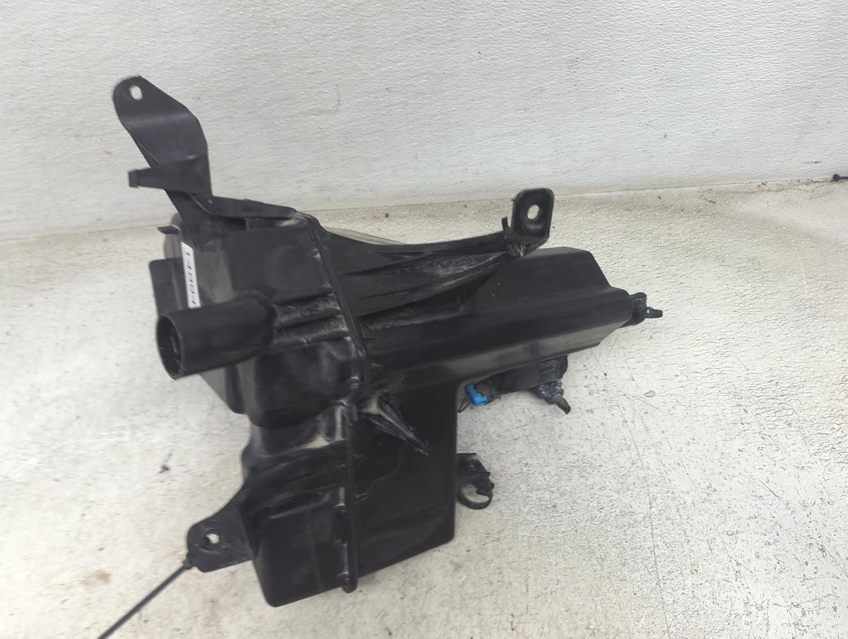 2013-2020 Nissan Pathfinder Windshield Washer Fluid Reservoir Bottle Oem 1499470 - Oemusedautoparts1.com