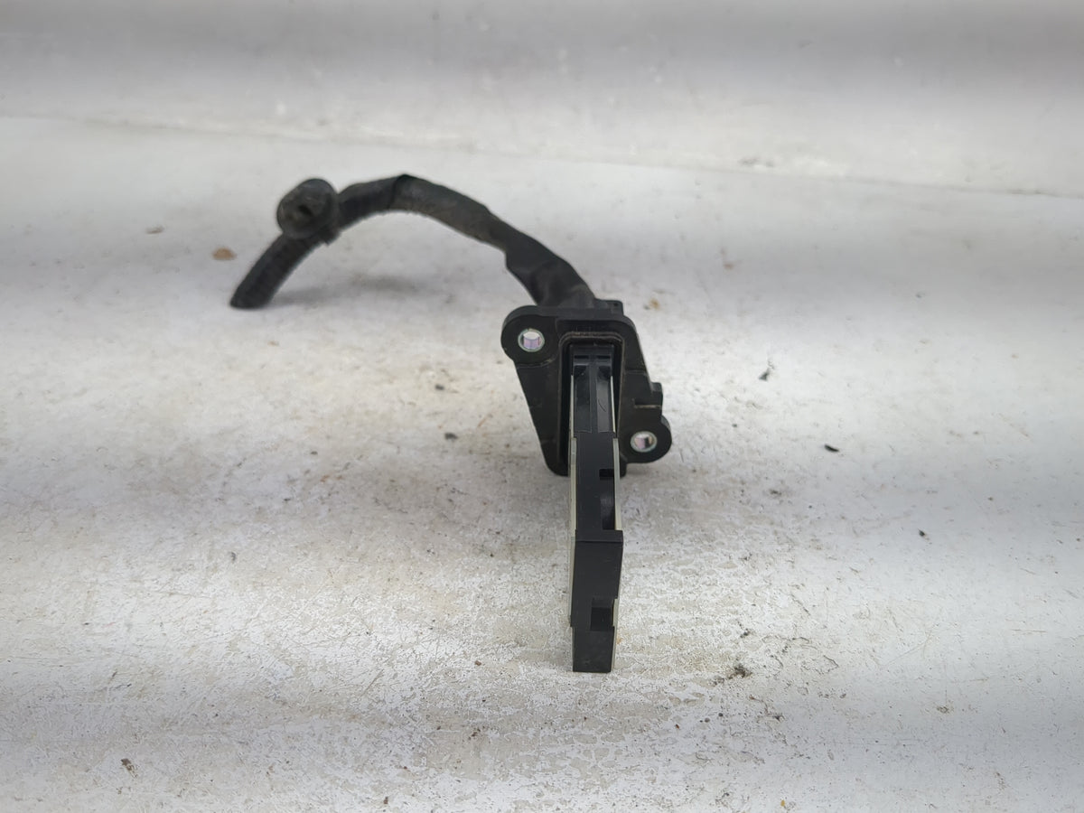 2017-2020 Nissan Pathfinder Mass Air Flow Meter Maf 1499938 - Oemusedautoparts1.com