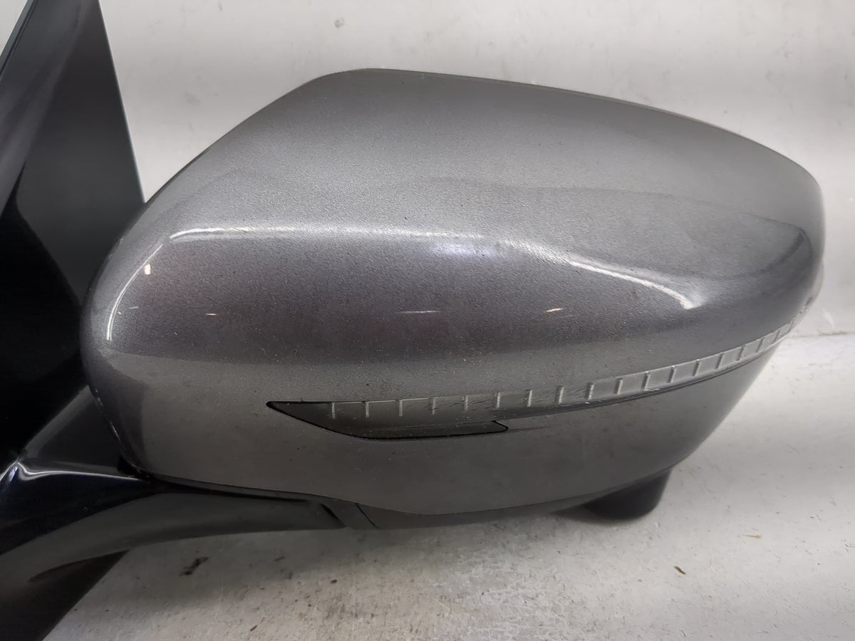 2017 Nissan Pathfinder Driver Side View Mirror - Left Door Mirror OEM Used - Oemusedautoparts1.com