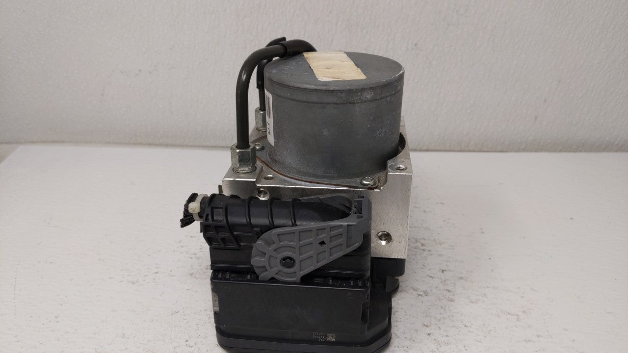 2017 Nissan Pathfinder ABS Pump Control Module Replacement P/N:116030-51090 47660 5KA0D, 47660 6KA0D Fits OEM Used Auto Part