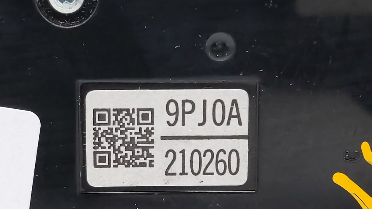 2017 Nissan Pathfinder Information Radio Display Screen - Oemusedautoparts1.com