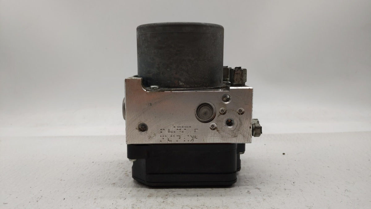 2017 Nissan Pathfinder Anti-Lock Brake ABS Pump Module Actuator OEM P/N:47660-9PP1B 47660-6KA0B Fits OEM Used Auto Parts - O