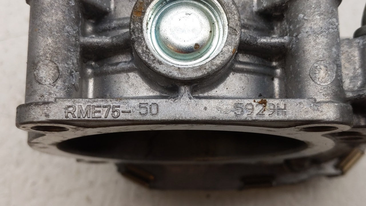 2017-2019 Nissan Pathfinder Throttle Body P/N:RME75-50 Fits Fits 2016 2017 2018 2019 OEM Used Auto Parts - Oemusedautoparts1