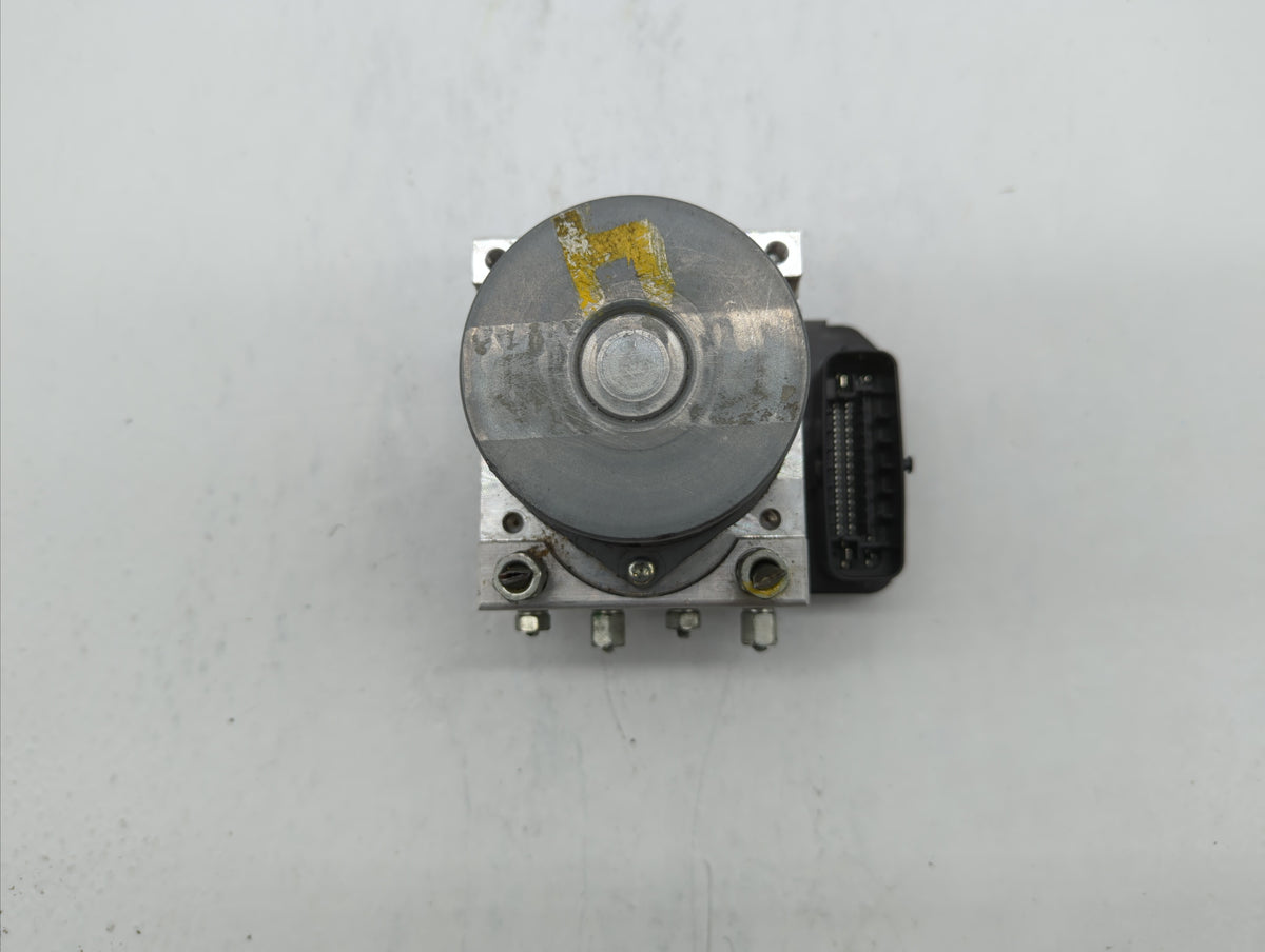 2017 Nissan Pathfinder Anti-Lock Brake ABS Pump Module Actuator OEM P/N:116030-51090 47660 5KA0D, 47660 6KA0D Fits OEM Used 