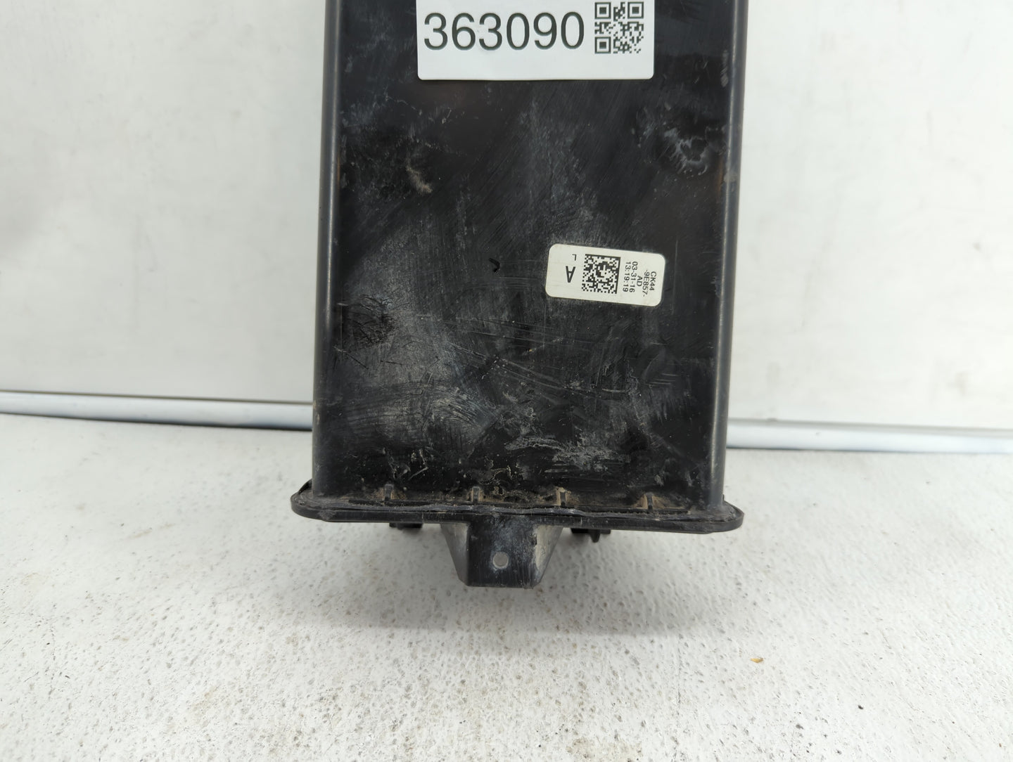 2017 Nissan Pathfinder Fuel Vapor Charcoal Canister 363090 - Oemusedautoparts1.com