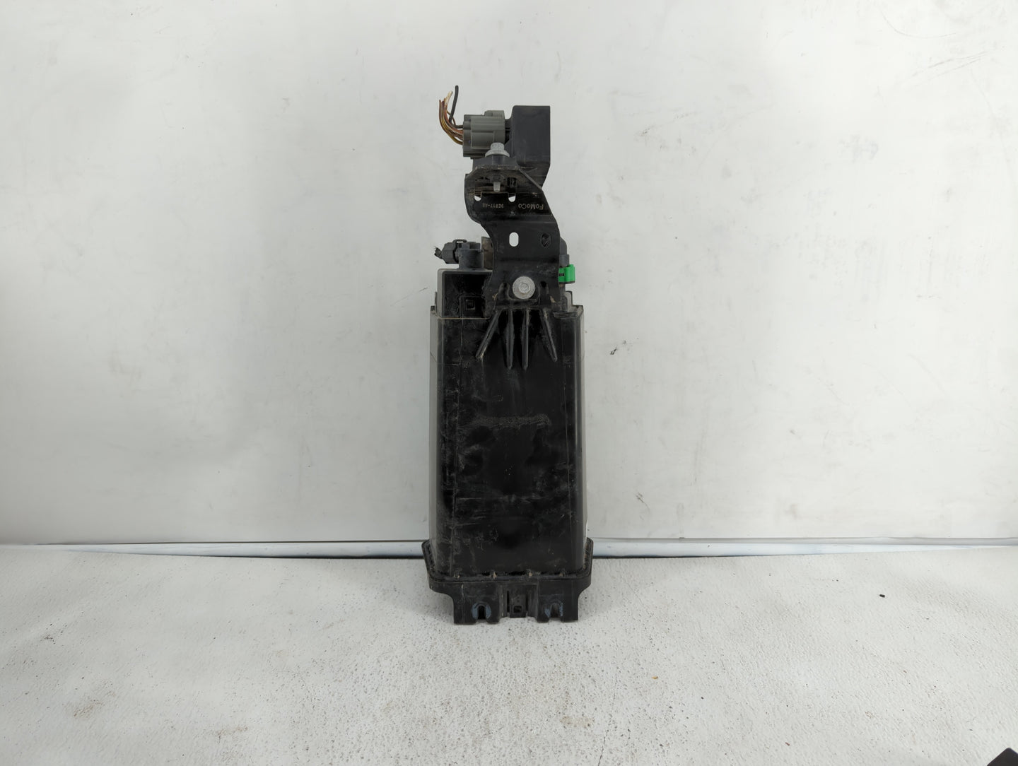 2017 Nissan Pathfinder Fuel Vapor Charcoal Canister 363090 - Oemusedautoparts1.com