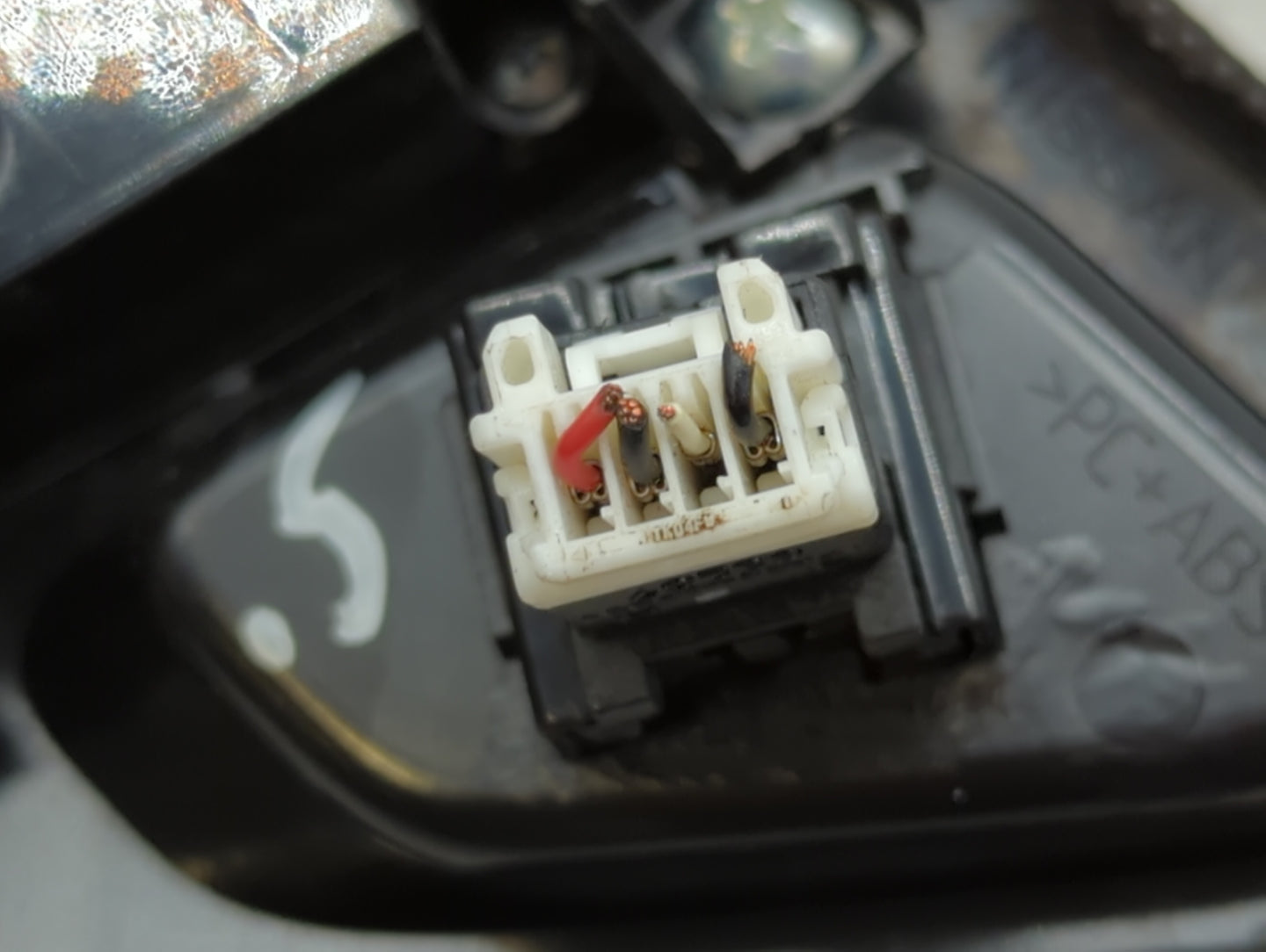 2017-2017 Nissan Pathfinder Radio Control Panel - Oemusedautoparts1.com