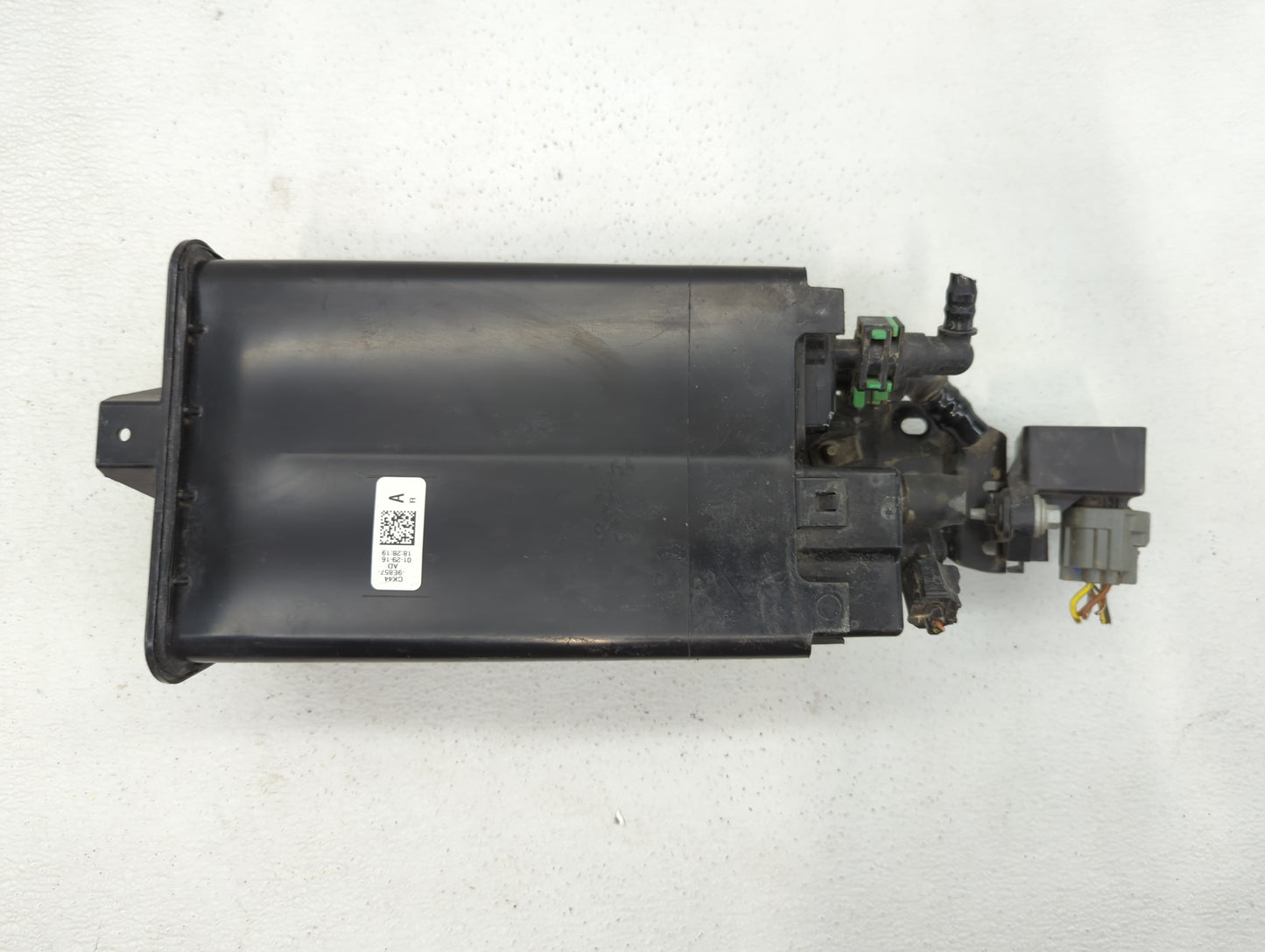 2017 Nissan Pathfinder Fuel Vapor Charcoal Canister 419251 - Oemusedautoparts1.com