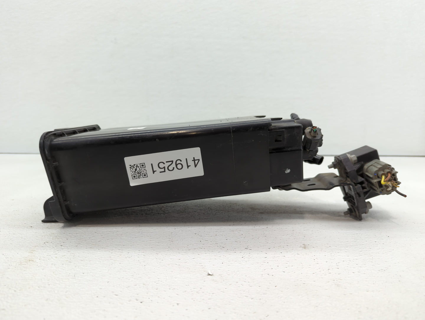 2017 Nissan Pathfinder Fuel Vapor Charcoal Canister 419251 - Oemusedautoparts1.com