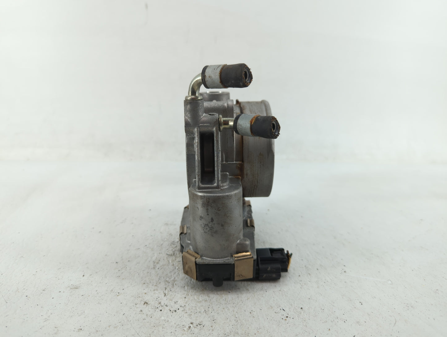2017-2020 Nissan Pathfinder Throttle Body P/N:RME76-50 RME75-50 Fits Fits 2016 2017 2018 2019 2020 OEM Used Auto Parts - Oem