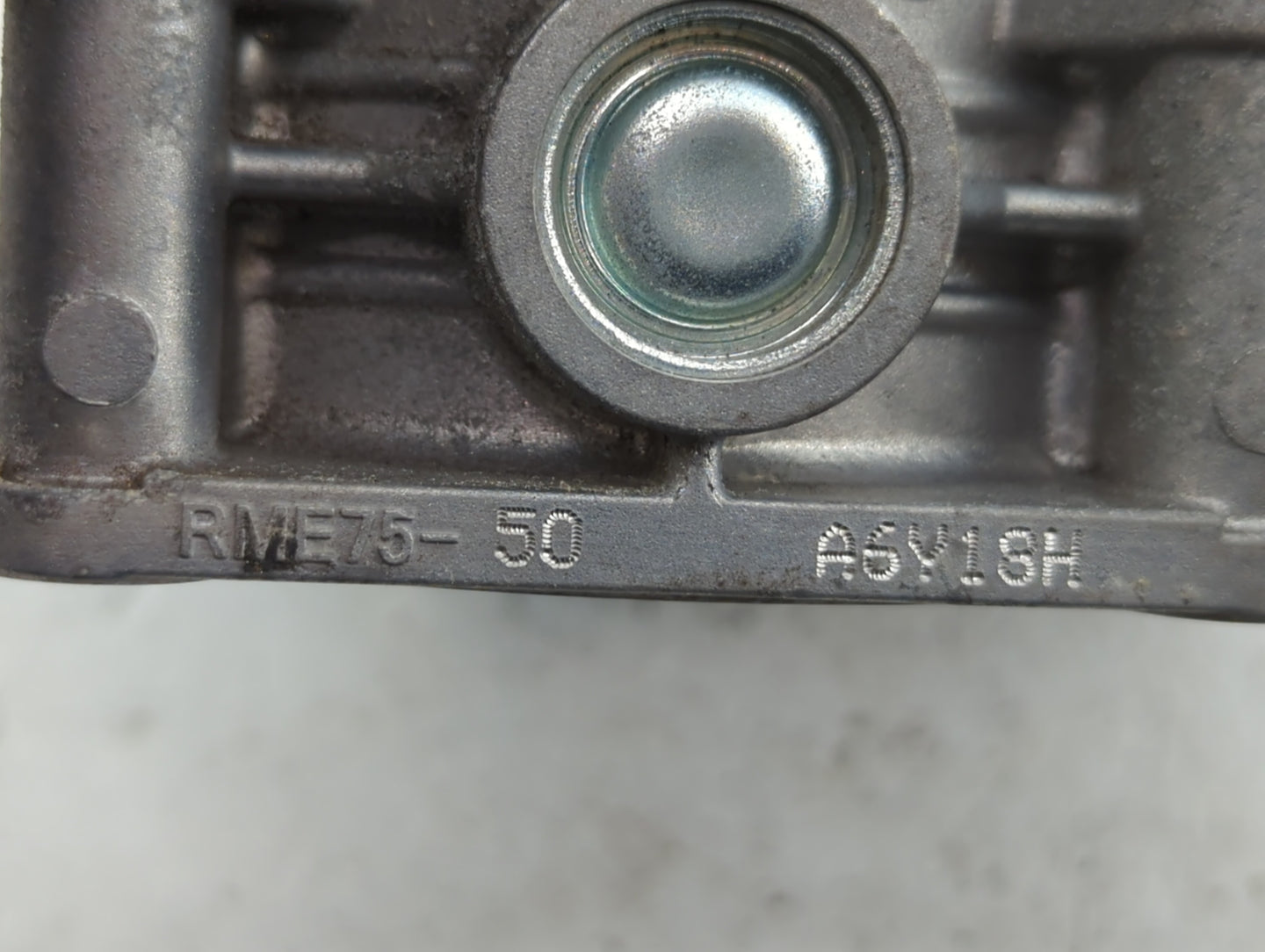 2017-2020 Nissan Pathfinder Throttle Body P/N:RME76-50 RME75-50 Fits Fits 2016 2017 2018 2019 2020 OEM Used Auto Parts - Oem