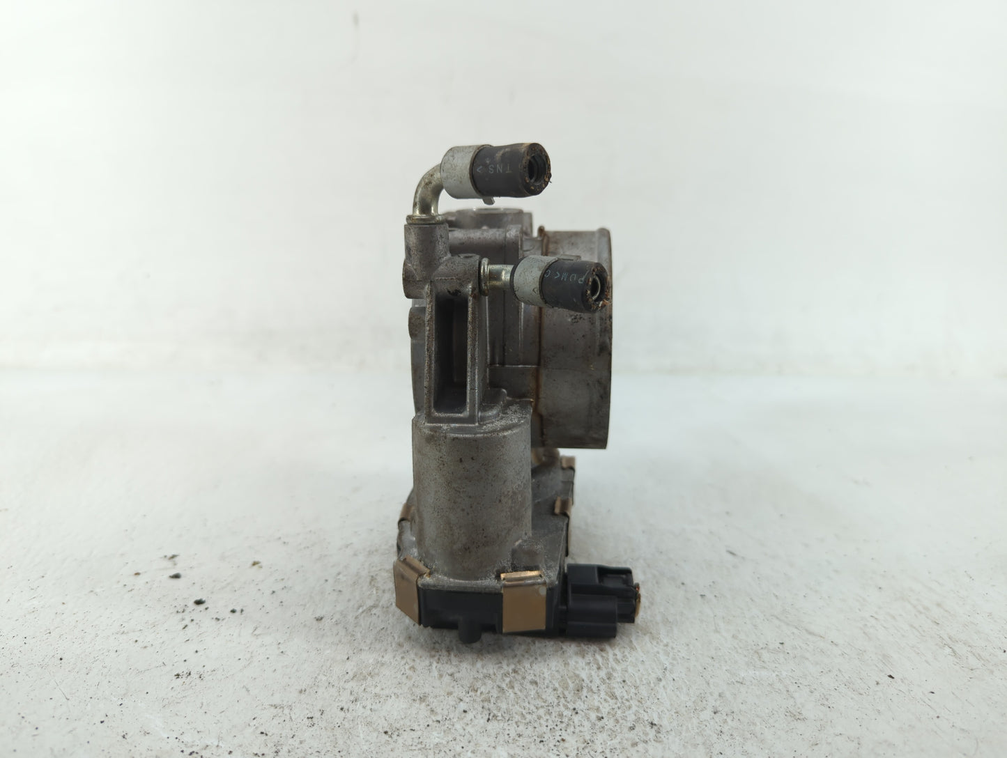 2017-2020 Nissan Pathfinder Throttle Body P/N:RME76-50 RME75-50 Fits Fits 2016 2017 2018 2019 2020 OEM Used Auto Parts - Oem