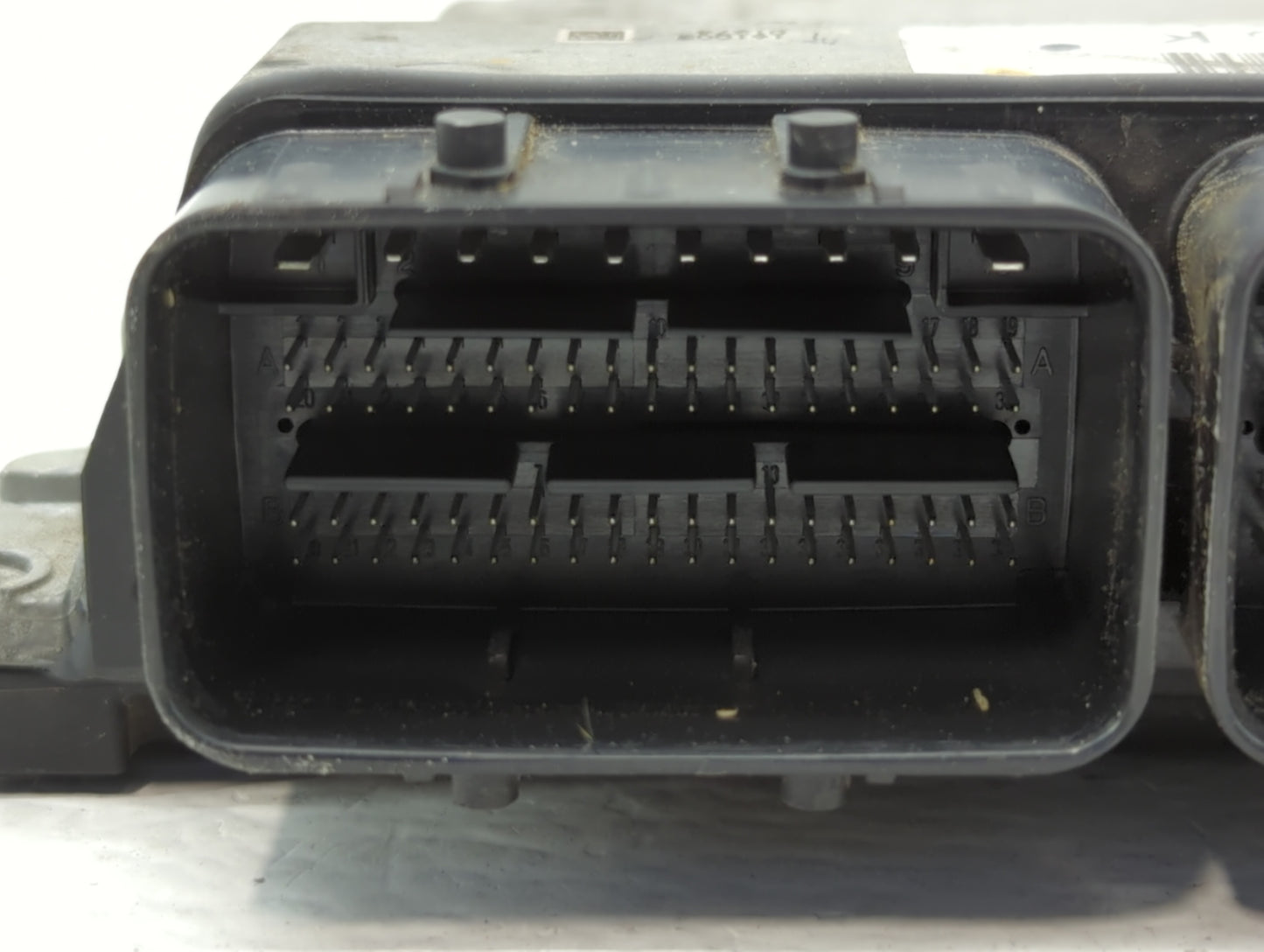 2017 Nissan Pathfinder PCM Engine Control Computer ECU ECM PCU OEM P/N:NEC028-073 Fits OEM Used Auto Parts - Oemusedautopart