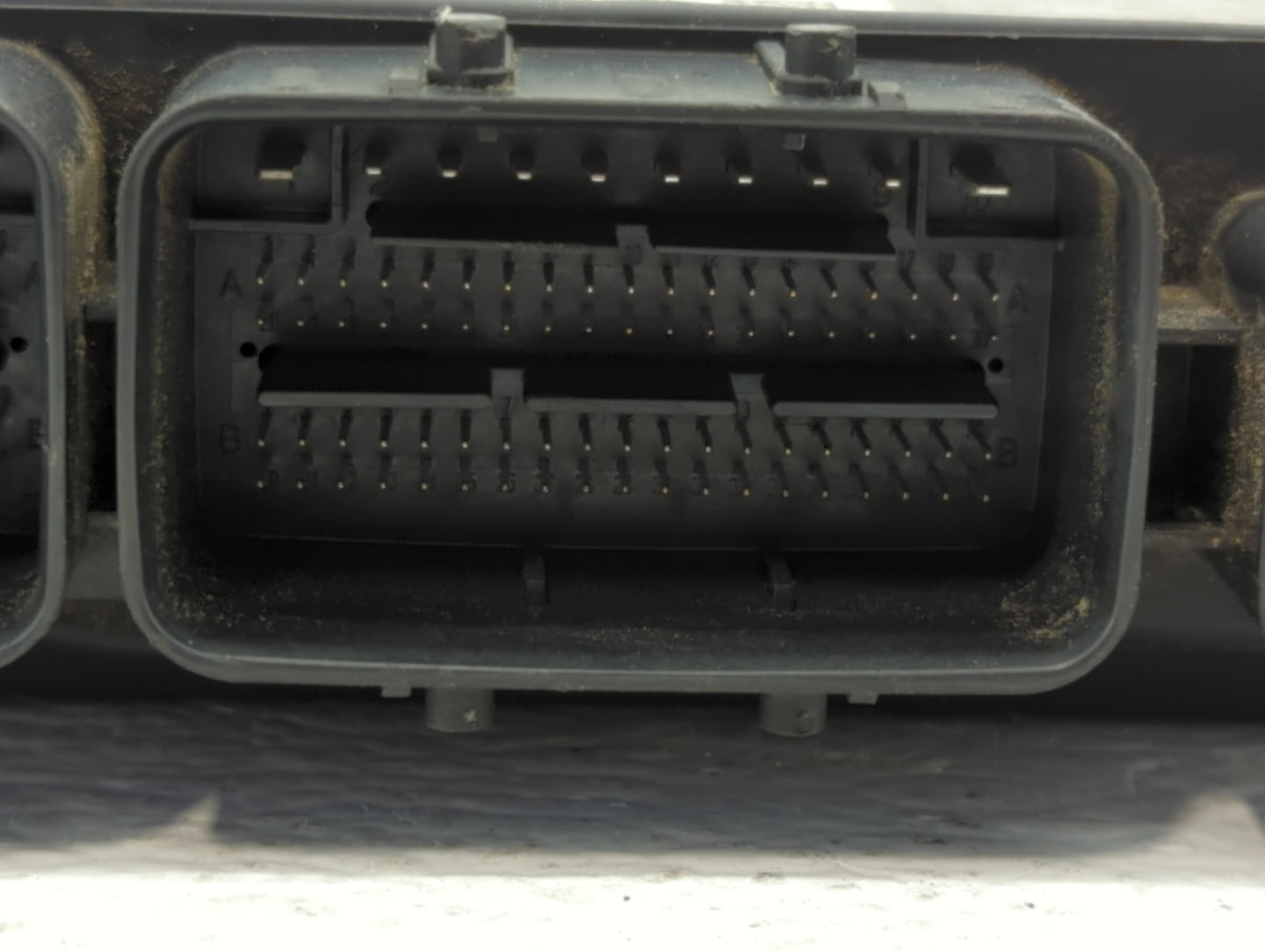 2017 Nissan Pathfinder PCM Engine Control Computer ECU ECM PCU OEM P/N:NEC030-028 NEC028-073 Fits OEM Used Auto Parts - Oemu