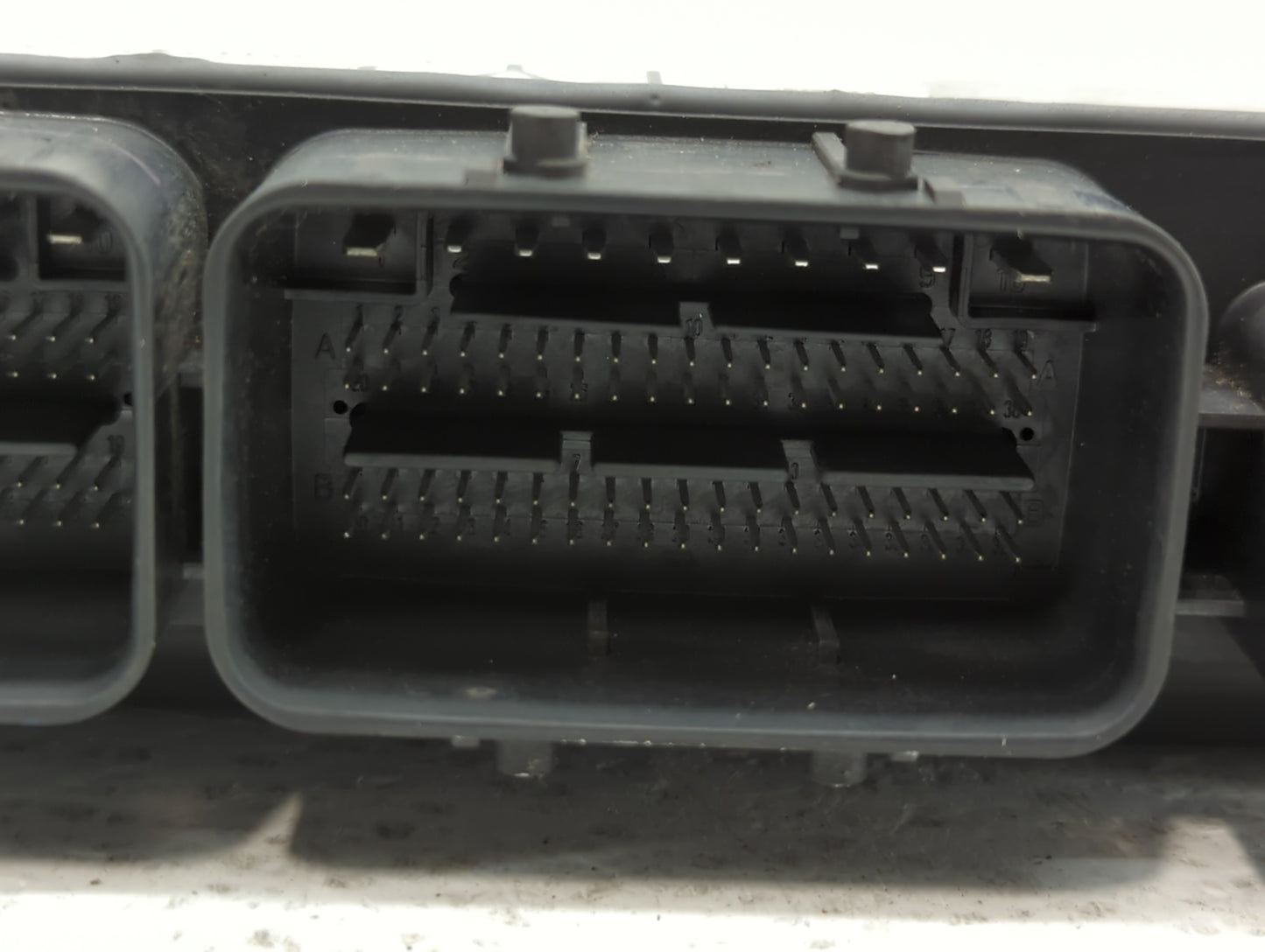 2017 Nissan Pathfinder PCM Engine Control Computer ECU ECM PCU OEM P/N:NEC018-069 BED403-300 A2, NEC030-030, NEC030-028 Fits
