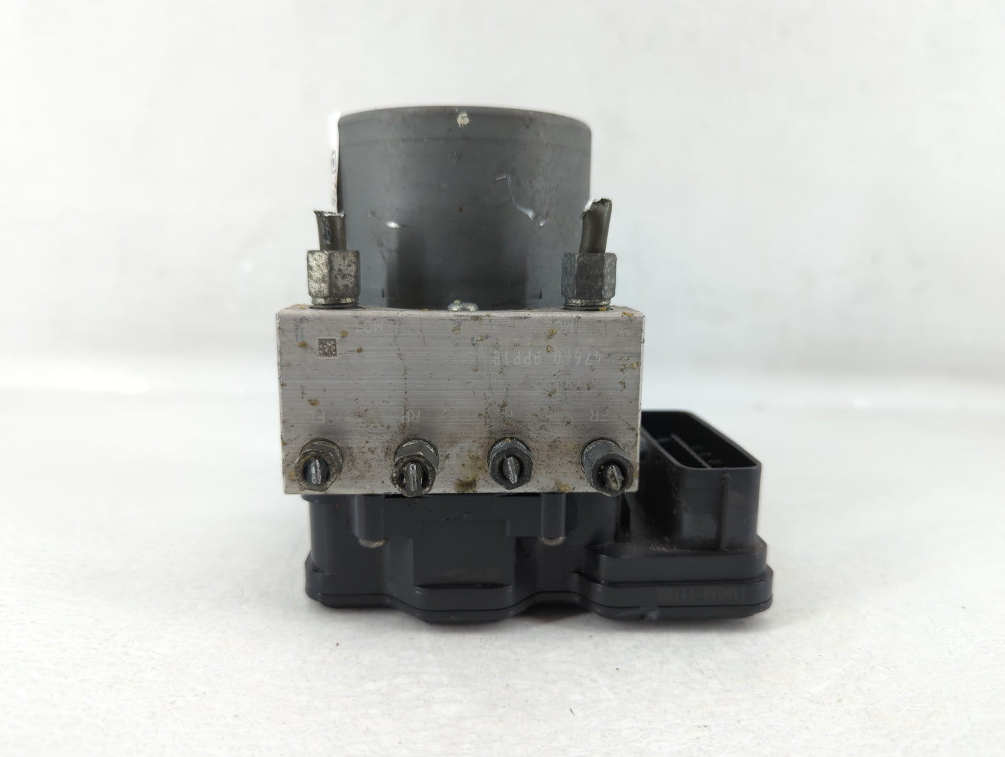 2017 Nissan Pathfinder ABS Pump Control Module Replacement P/N:116030-51100 Fits OEM Used Auto Parts - Oemusedautoparts1.com