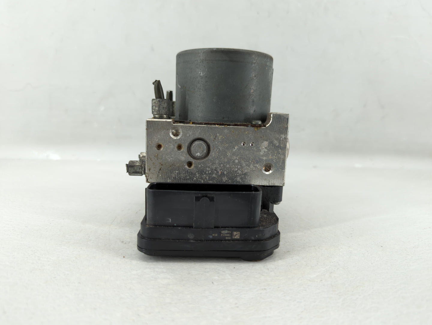 2017 Nissan Pathfinder ABS Pump Control Module Replacement P/N:116030-51100 Fits OEM Used Auto Parts - Oemusedautoparts1.com
