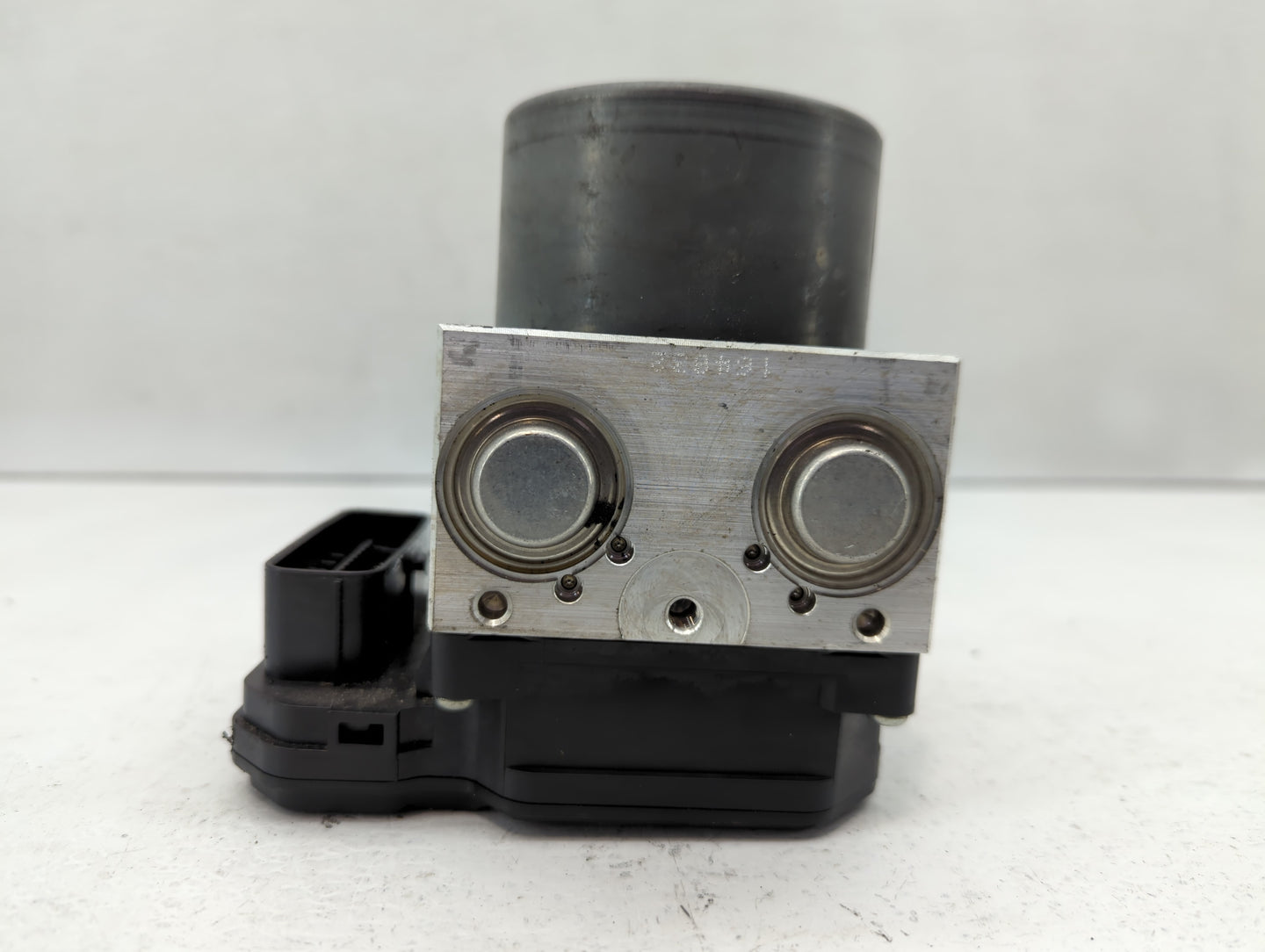 2017 Nissan Pathfinder ABS Pump Control Module Replacement P/N:116030-51090 116030-51100, 47660 9PP1D, 47660 5KA0D Fits OEM 