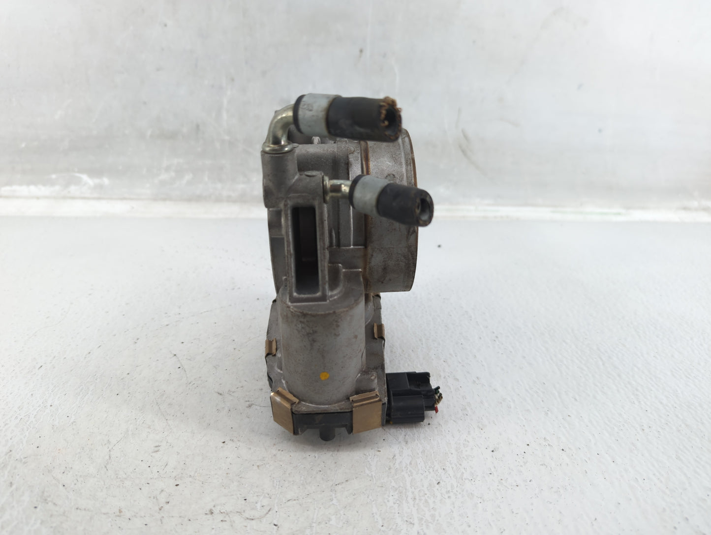 2017-2020 Nissan Pathfinder Throttle Body P/N:RME75-50 RME75-50 A7X12H Fits Fits 2016 2017 2018 2019 2020 OEM Used Auto Part