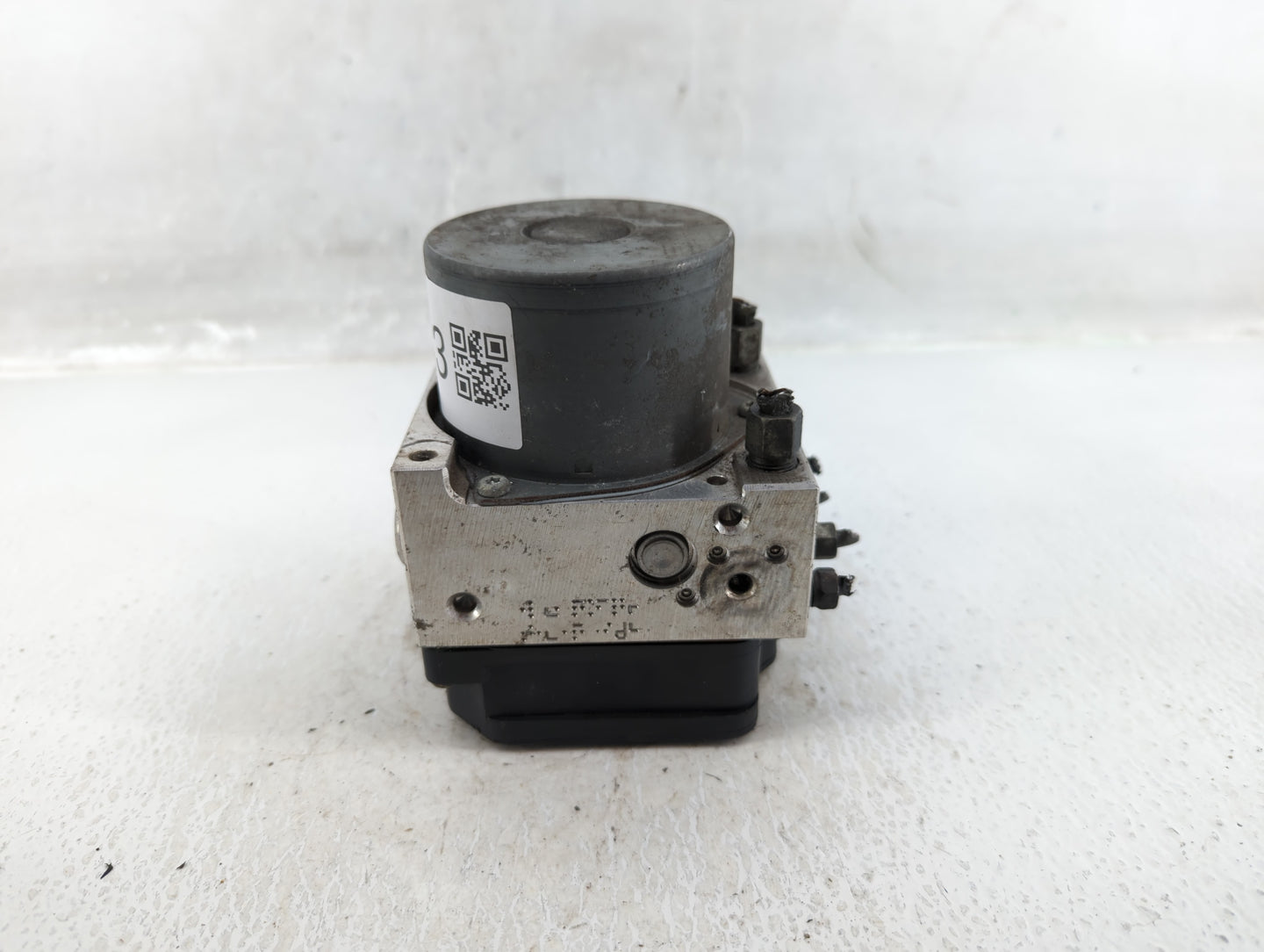 2017 Nissan Pathfinder ABS Pump Control Module Replacement P/N:47660-9PP1B Fits OEM Used Auto Parts - Oemusedautoparts1.com