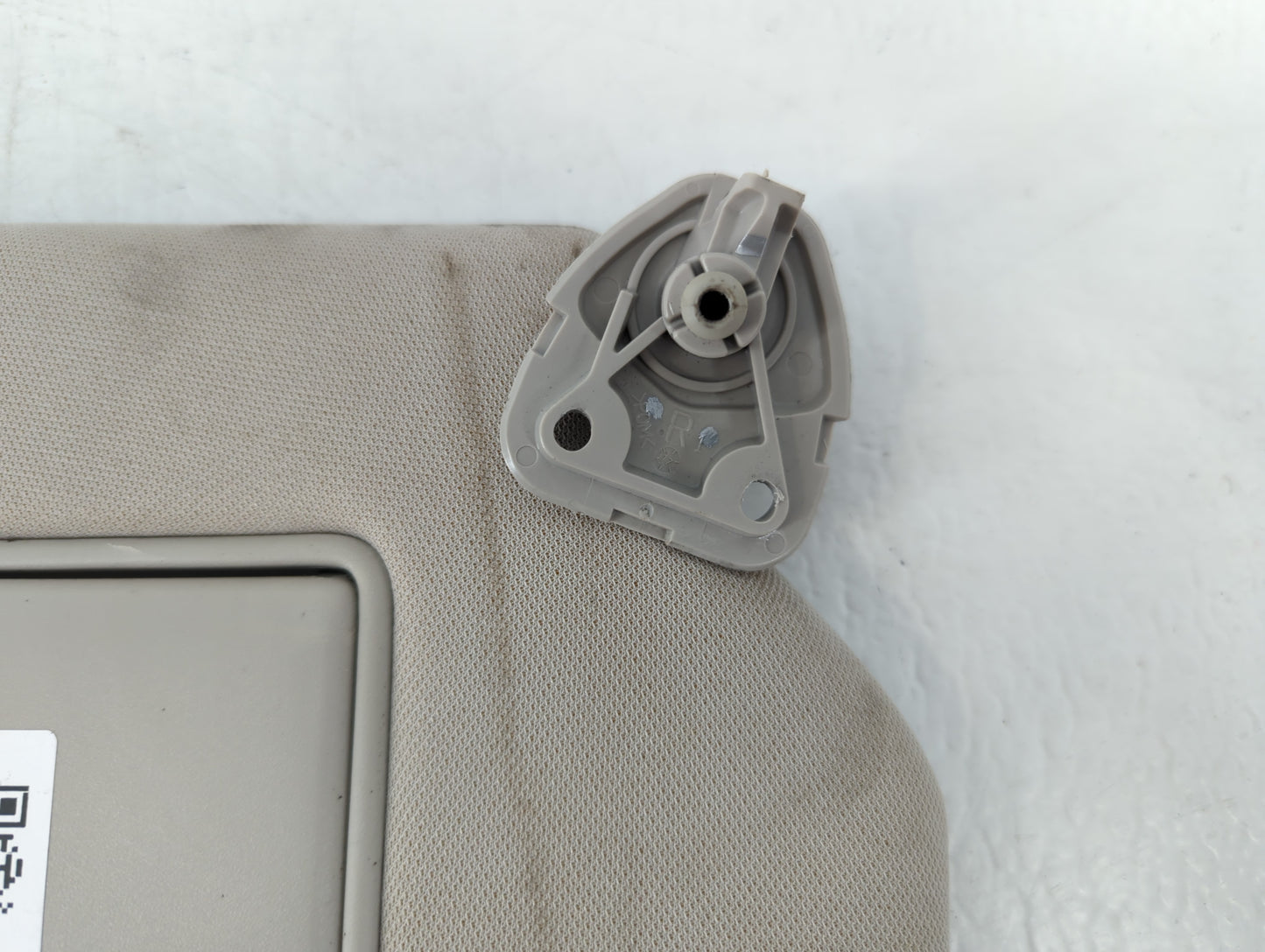 2013-2018 Nissan Pathfinder Sun Visor Shade Replacement Driver Left Mirror Fits Fits 2013 2014 2015 2016 2017 2018 OEM Used 