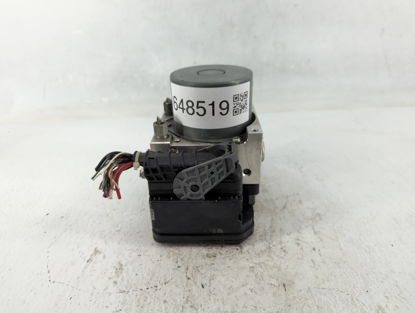 2017 Nissan Pathfinder ABS Pump Control Module Replacement P/N:116030-51090 Fits OEM Used Auto Parts - Oemusedautoparts1.com