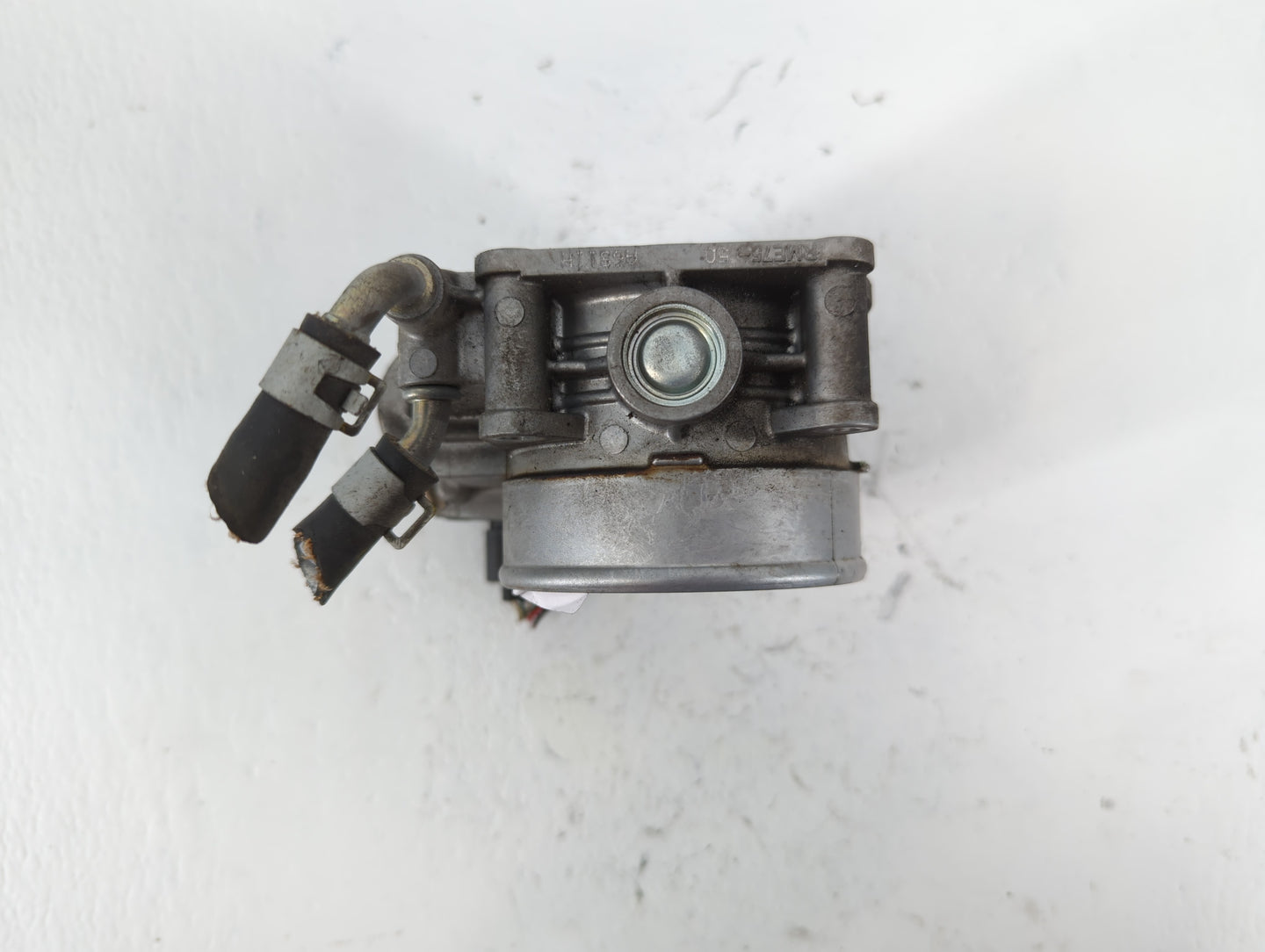 2017-2020 Nissan Pathfinder Throttle Body P/N:RME75-50 A6811H Fits Fits 2016 2017 2018 2019 2020 OEM Used Auto Parts - Oemus
