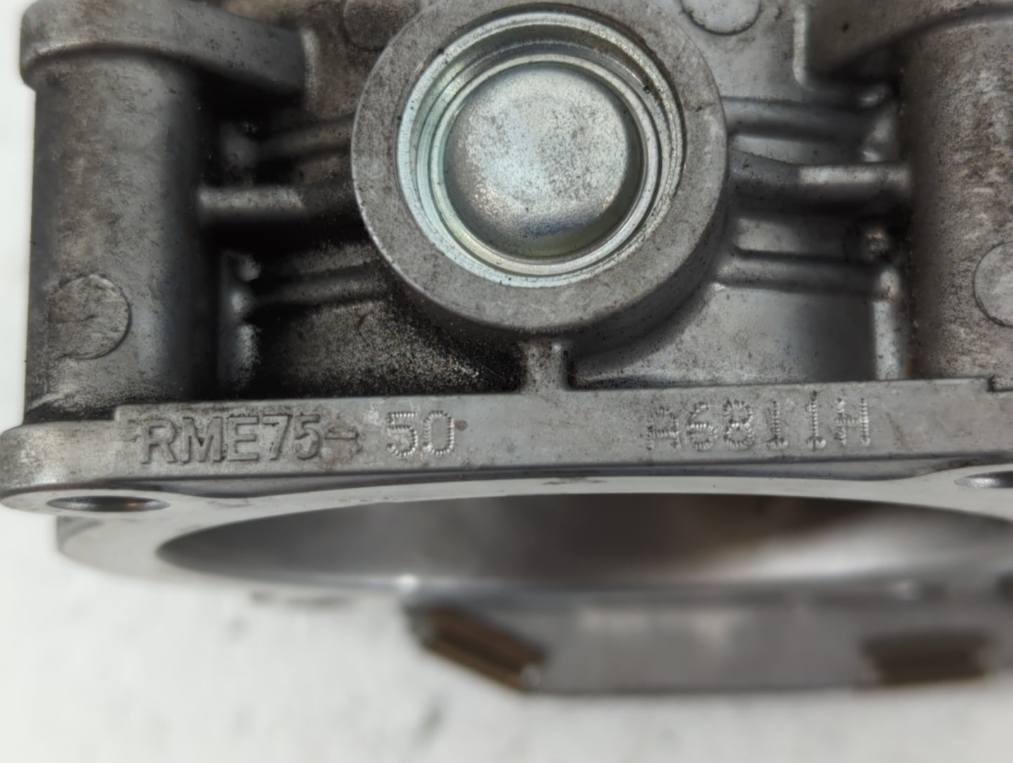 2017-2020 Nissan Pathfinder Throttle Body P/N:RME75-50 A6811H Fits Fits 2016 2017 2018 2019 2020 OEM Used Auto Parts - Oemus