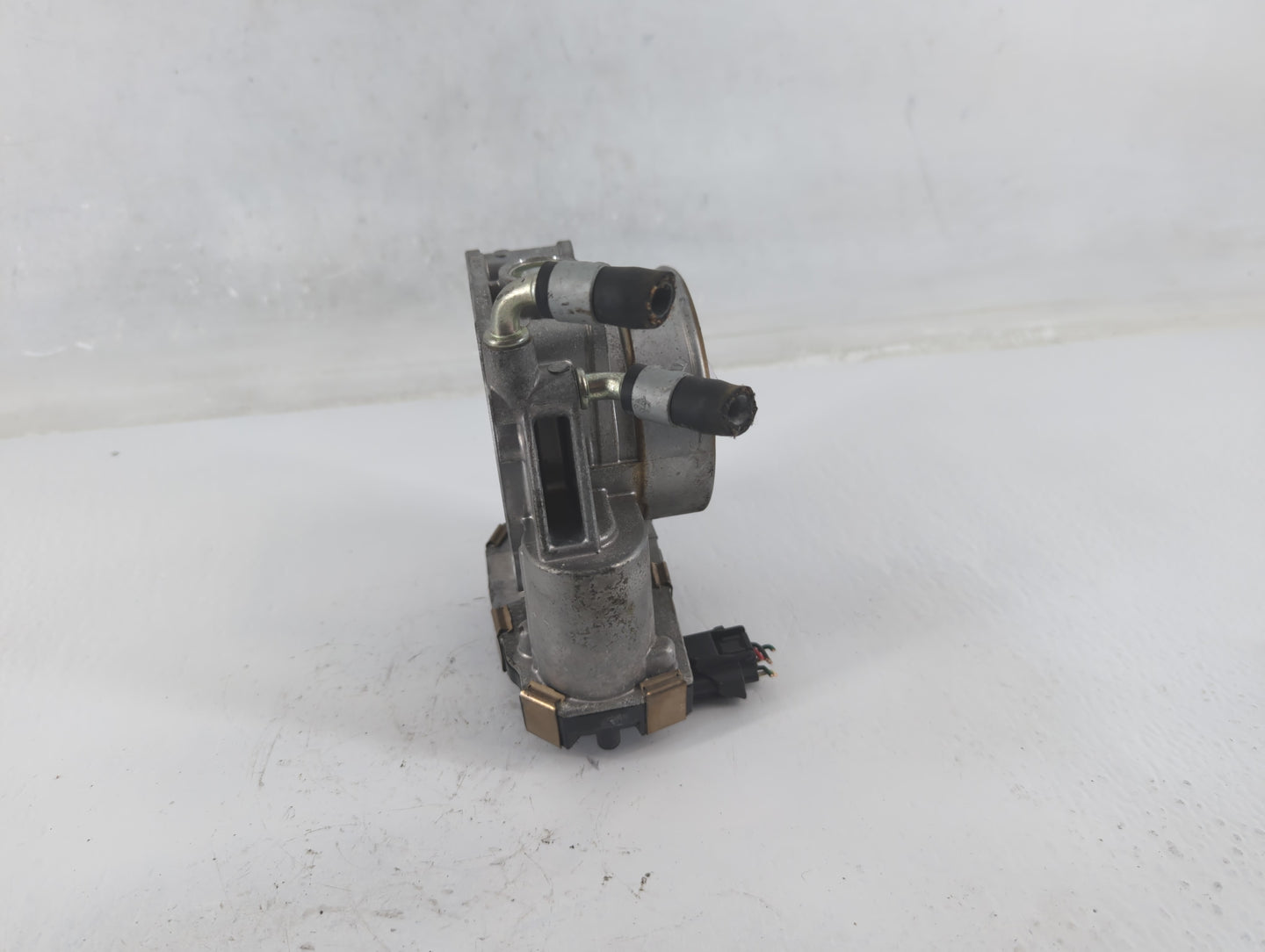 2017-2020 Nissan Pathfinder Throttle Body P/N:B9820H RME75-50 Fits Fits 2016 2017 2018 2019 2020 OEM Used Auto Parts - Oemus