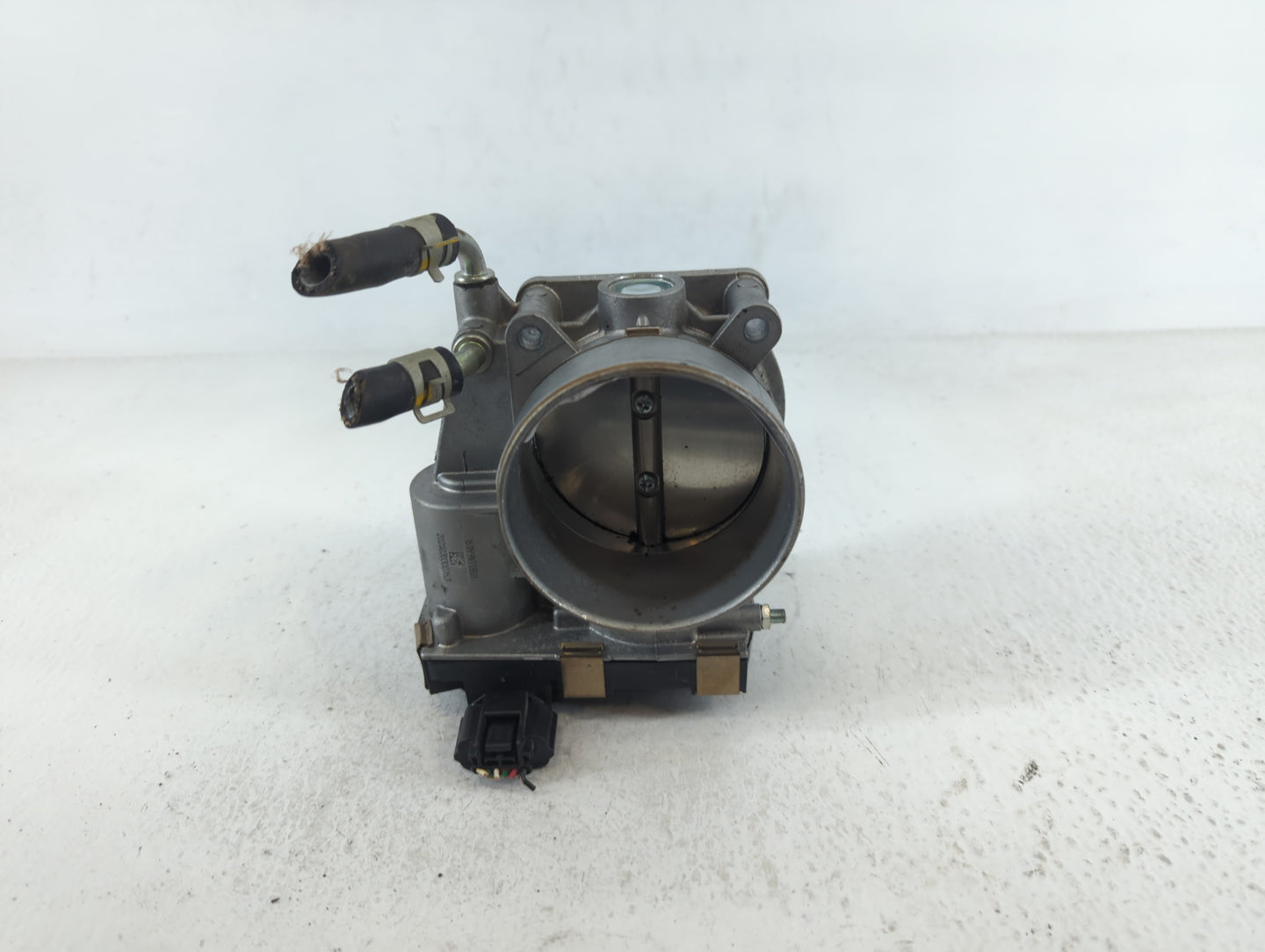 2017-2020 Nissan Pathfinder Throttle Body P/N:E0303H RME75-50 Fits Fits 2016 2017 2018 2019 2020 OEM Used Auto Parts - Oemus