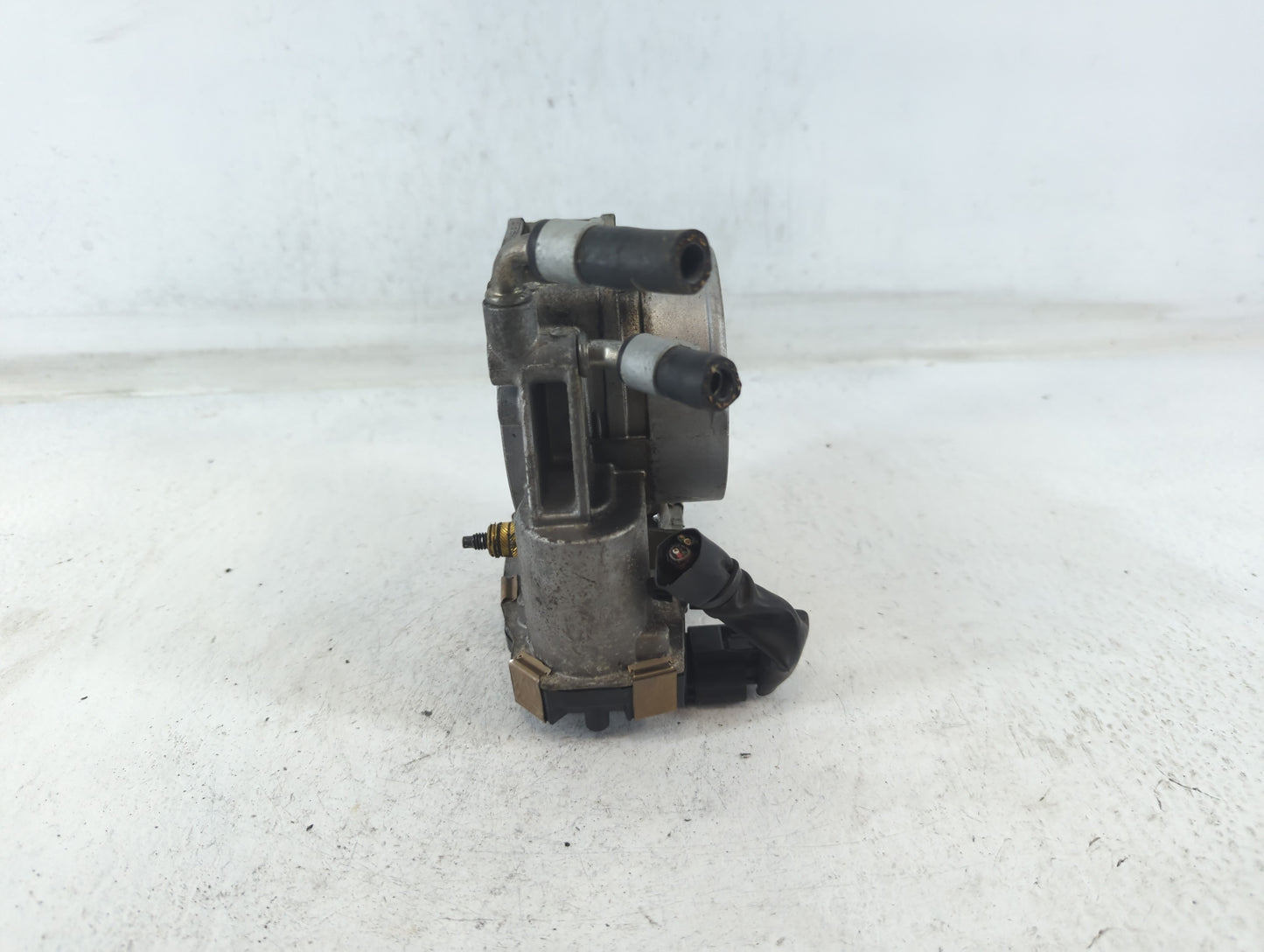 2017-2020 Nissan Pathfinder Throttle Body P/N:A7407H RME75-50 Fits Fits 2016 2017 2018 2019 2020 OEM Used Auto Parts - Oemus