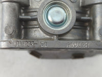 2017-2020 Nissan Pathfinder Throttle Body P/N:A6912H RME75-50 Fits Fits 2016 2017 2018 2019 2020 OEM Used Auto Parts - Oemus