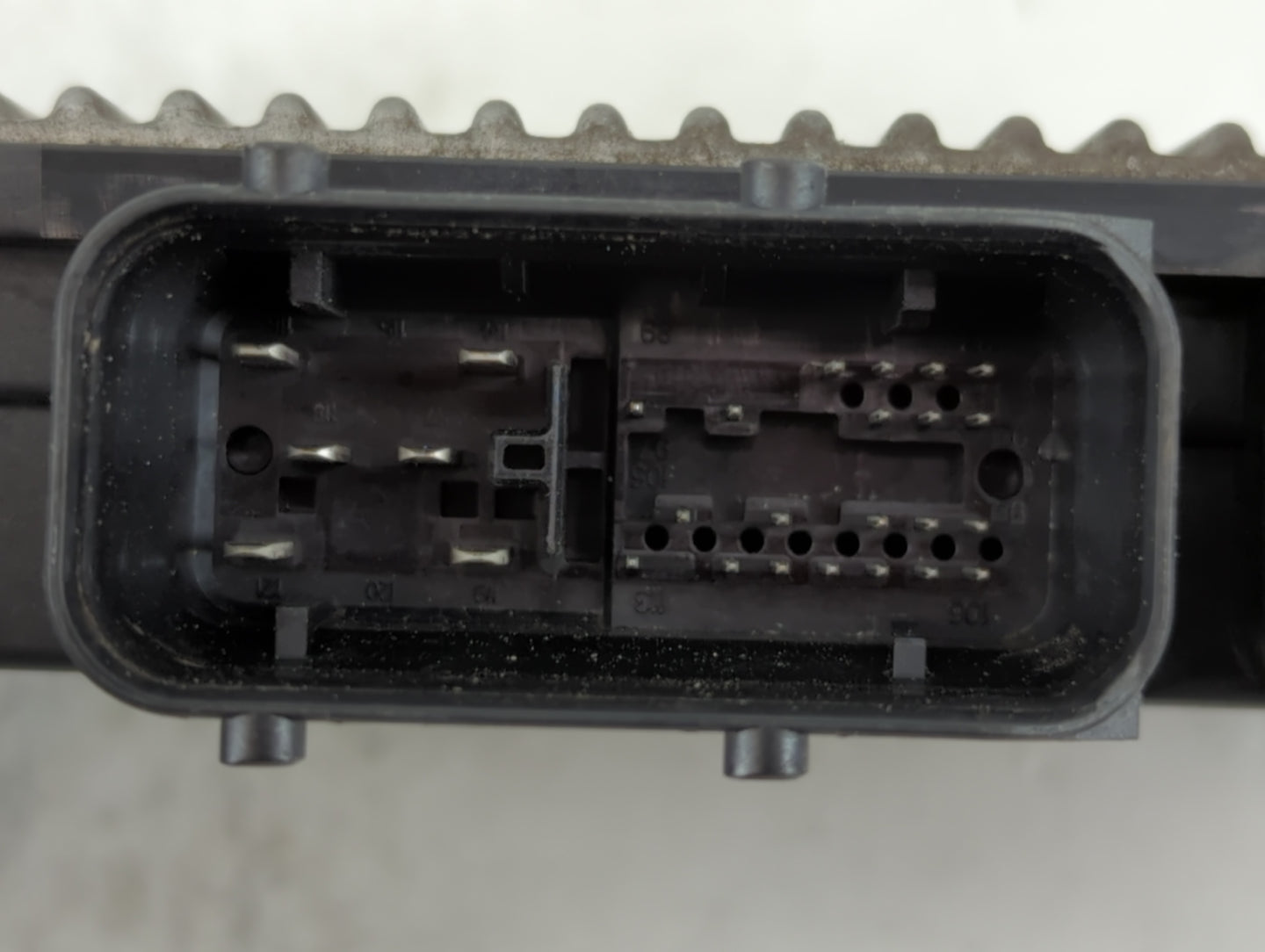 2017 Nissan Pathfinder PCM Engine Control Computer ECU ECM PCU OEM P/N:086474430-0000 F-347936.20, 237F0 6KA0A Fits OEM Used