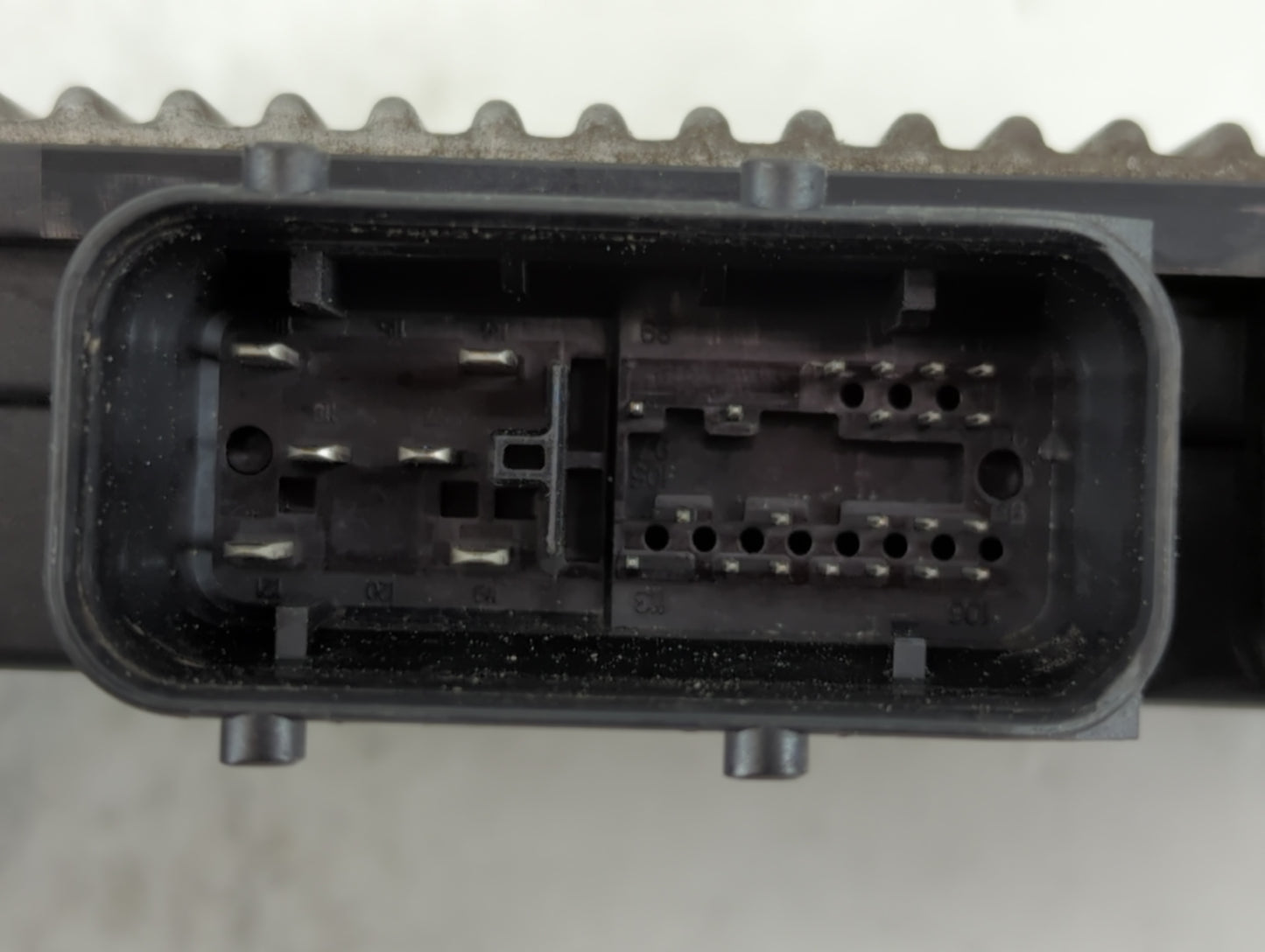 2017 Nissan Pathfinder PCM Engine Control Computer ECU ECM PCU OEM P/N:086474430-0000 F-347936.20, 237F0 6KA0A Fits OEM Used
