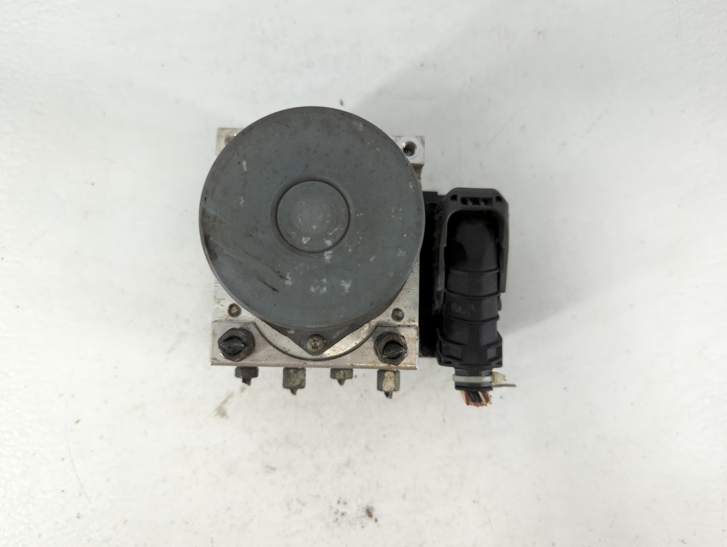 2017 Nissan Pathfinder ABS Pump Control Module Replacement P/N:47660 9PP1B Fits OEM Used Auto Parts - Oemusedautoparts1.com