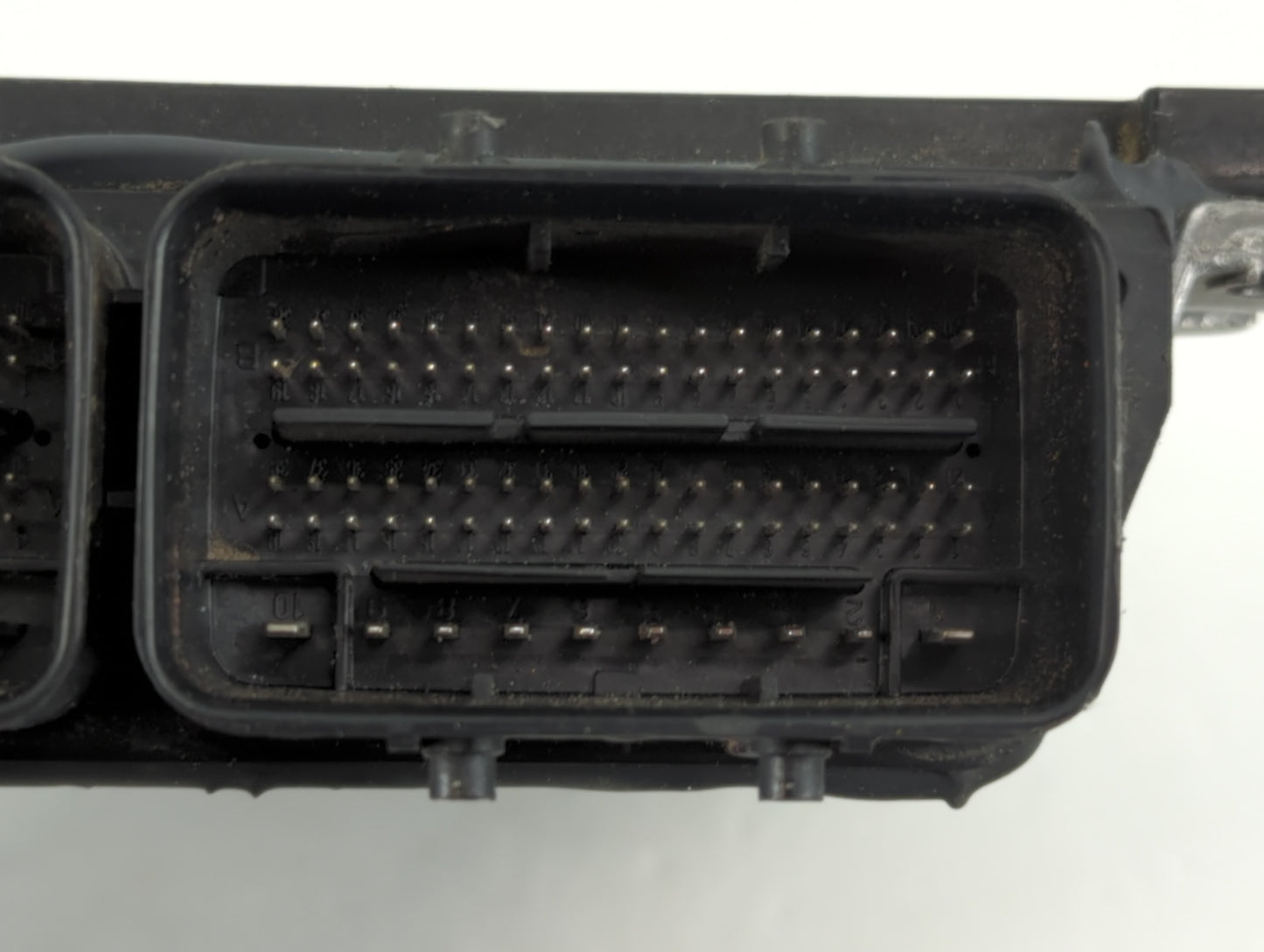 2017 Nissan Pathfinder PCM Engine Control Computer ECU ECM PCU OEM P/N:NEC028-067 777484 D92 Fits OEM Used Auto Parts - Oemu
