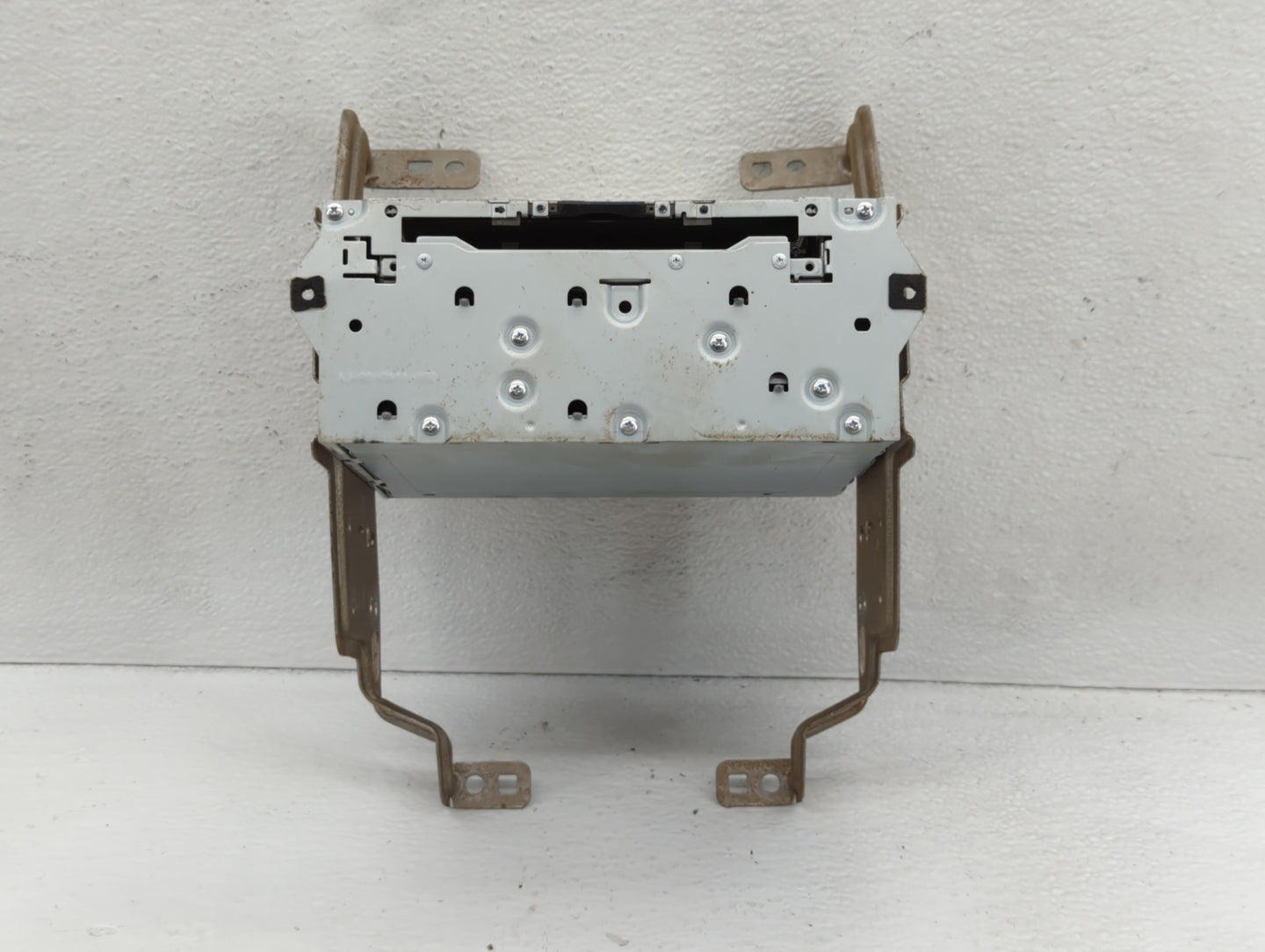 2017-2020 Nissan Pathfinder Am Fm Cd Player Radio Receiver - Oemusedautoparts1.com