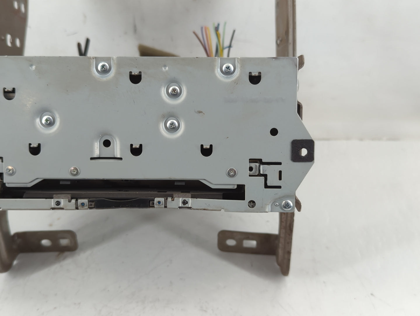 2017-2020 Nissan Pathfinder Am Fm Cd Player Radio Receiver - Oemusedautoparts1.com