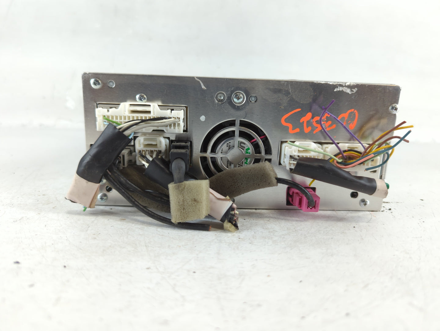 2017-2020 Nissan Pathfinder Am Fm Cd Player Radio Receiver - Oemusedautoparts1.com