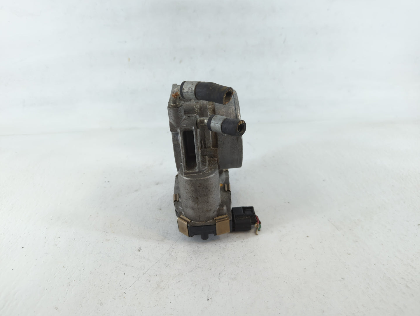 2017-2020 Nissan Pathfinder Throttle Body P/N:A6Z11H RME75 Fits Fits 2016 2017 2018 2019 2020 OEM Used Auto Parts - Oemuseda