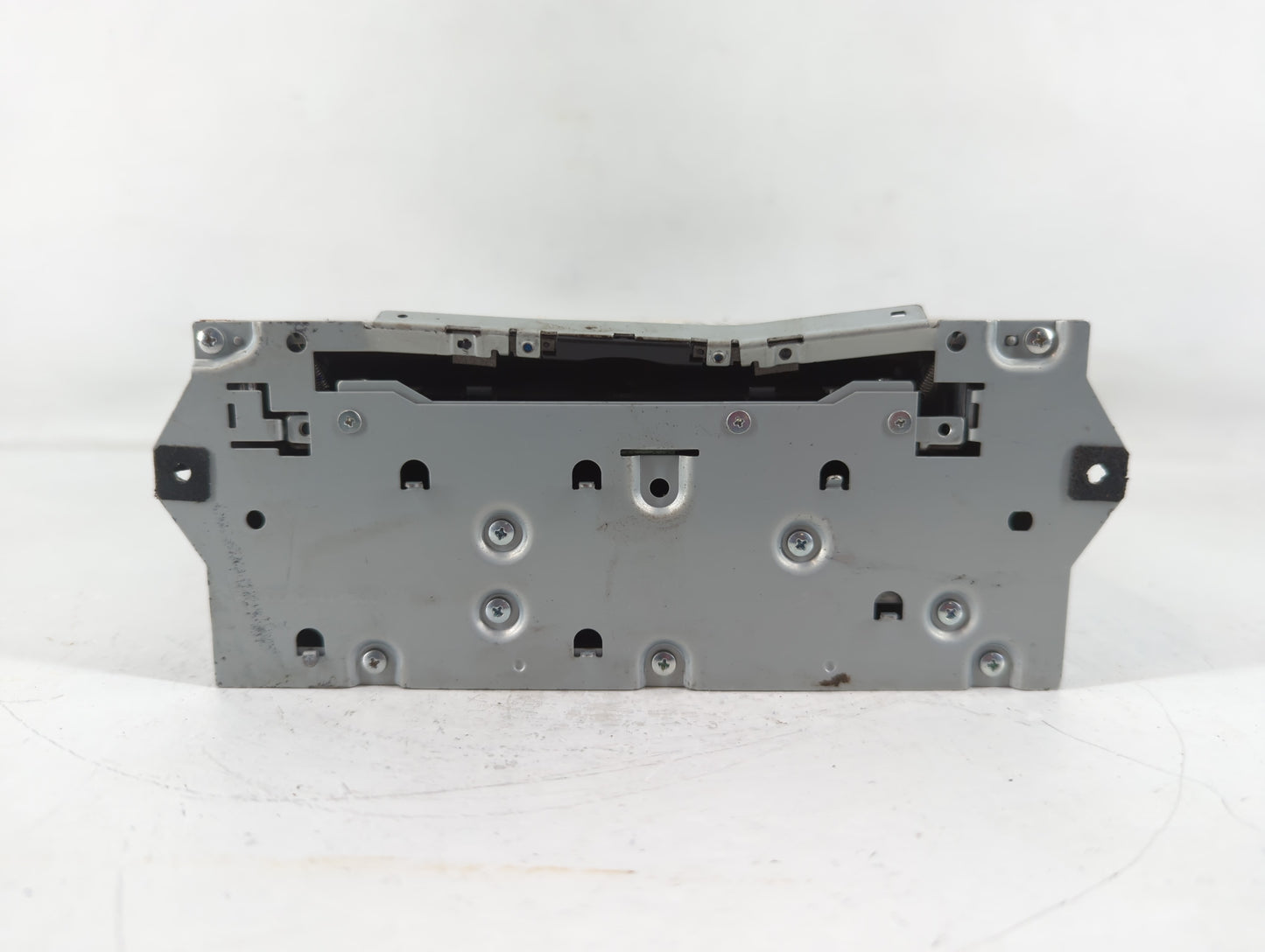 2017-2020 Nissan Pathfinder Am Fm Cd Player Radio Receiver - Oemusedautoparts1.com