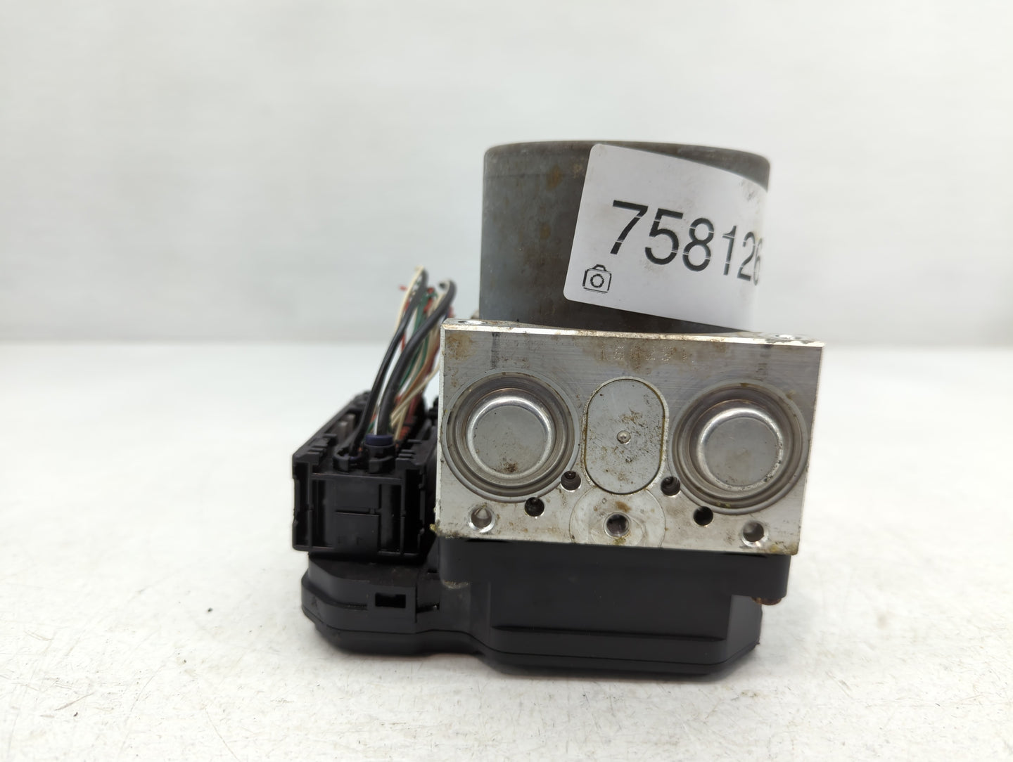 2017 Nissan Pathfinder ABS Pump Control Module Replacement P/N:116030-51100 Fits OEM Used Auto Parts - Oemusedautoparts1.com