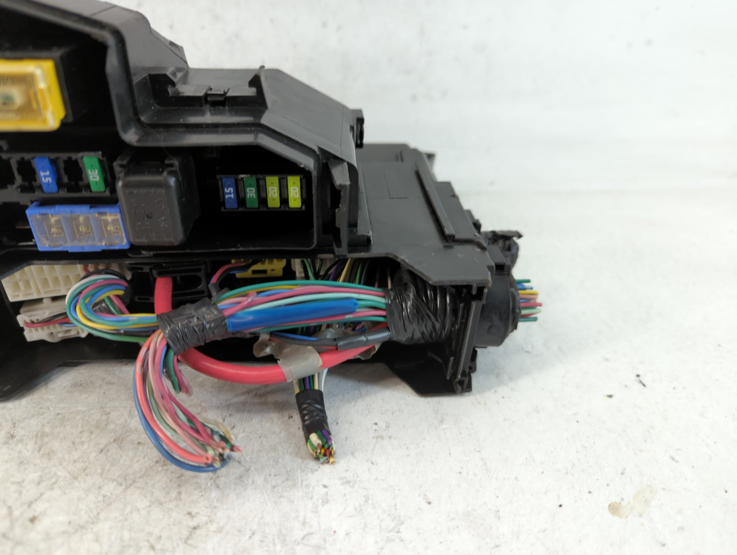 2015-2022 Nissan Pathfinder Fusebox Fuse Box Panel Relay Module Fits Fits 2015 2016 2017 2018 2019 2020 2022 OEM Used Auto P