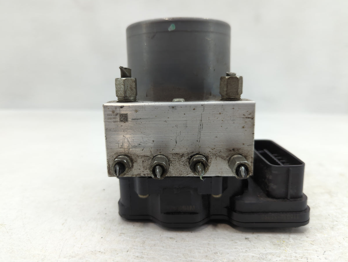 2017 Nissan Pathfinder Anti-Lock Brake ABS Pump Module Actuator OEM P/N:47660 9P11D Fits OEM Used Auto Parts - Oemusedautopa